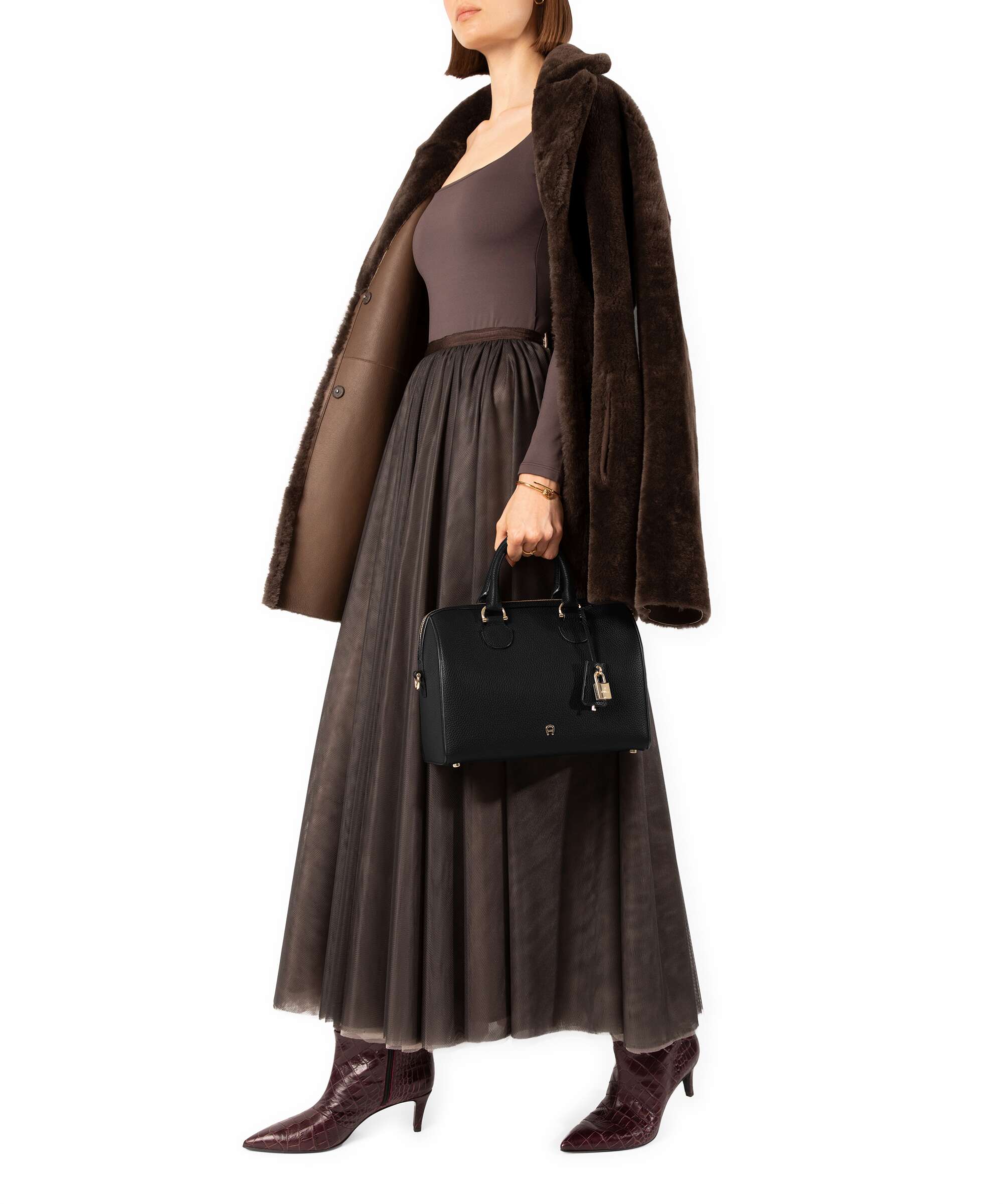 Aigner Delia S Handbag black - Image 3