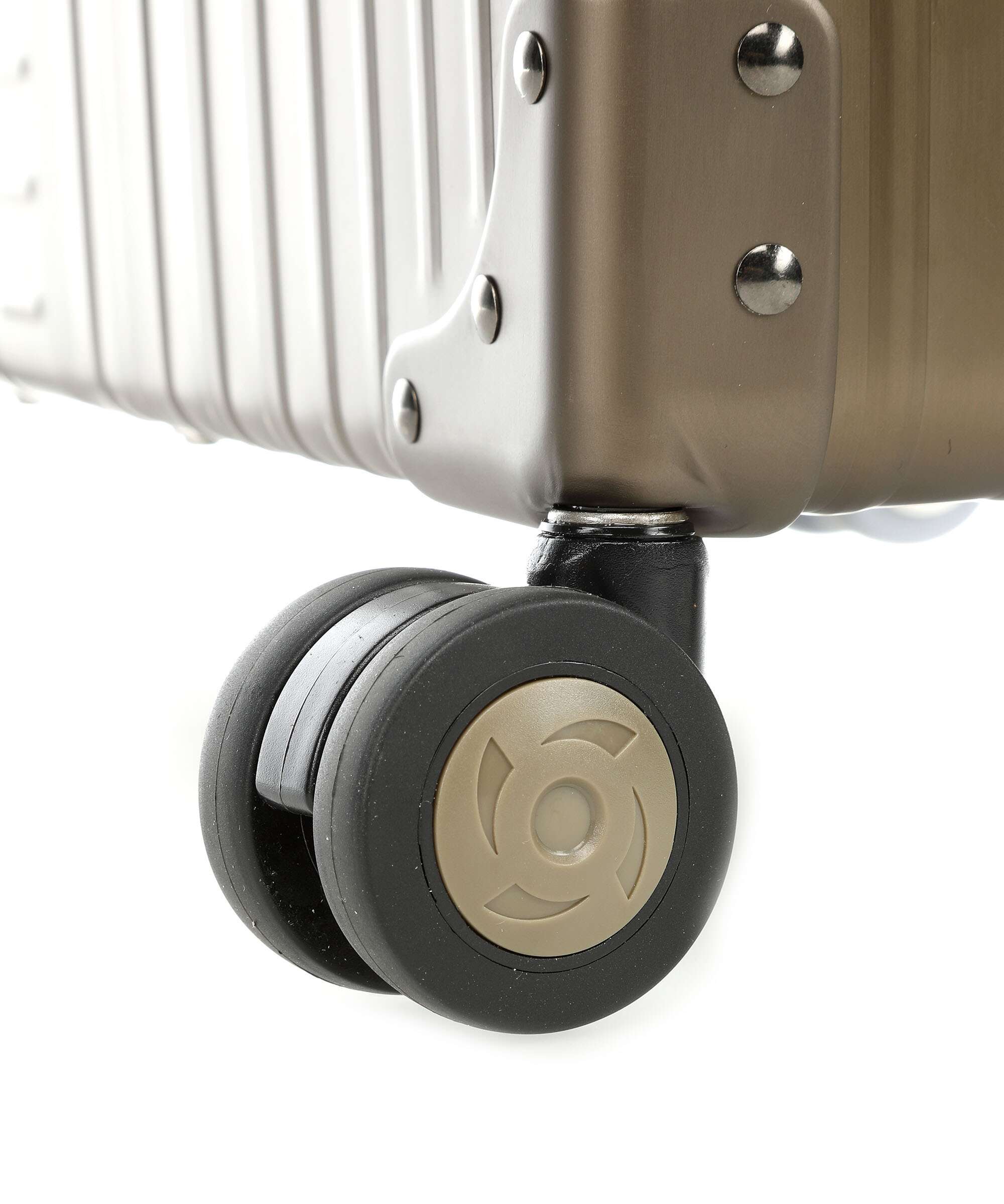 Aleon 30 Macro Traveler Spinner (4 wheels) champagne - Image 6