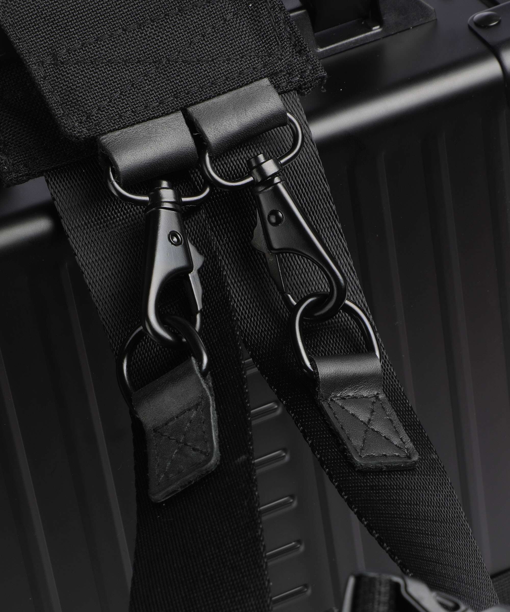 Aleon Classic 16 Vertical Briefcase onyx - Image 3