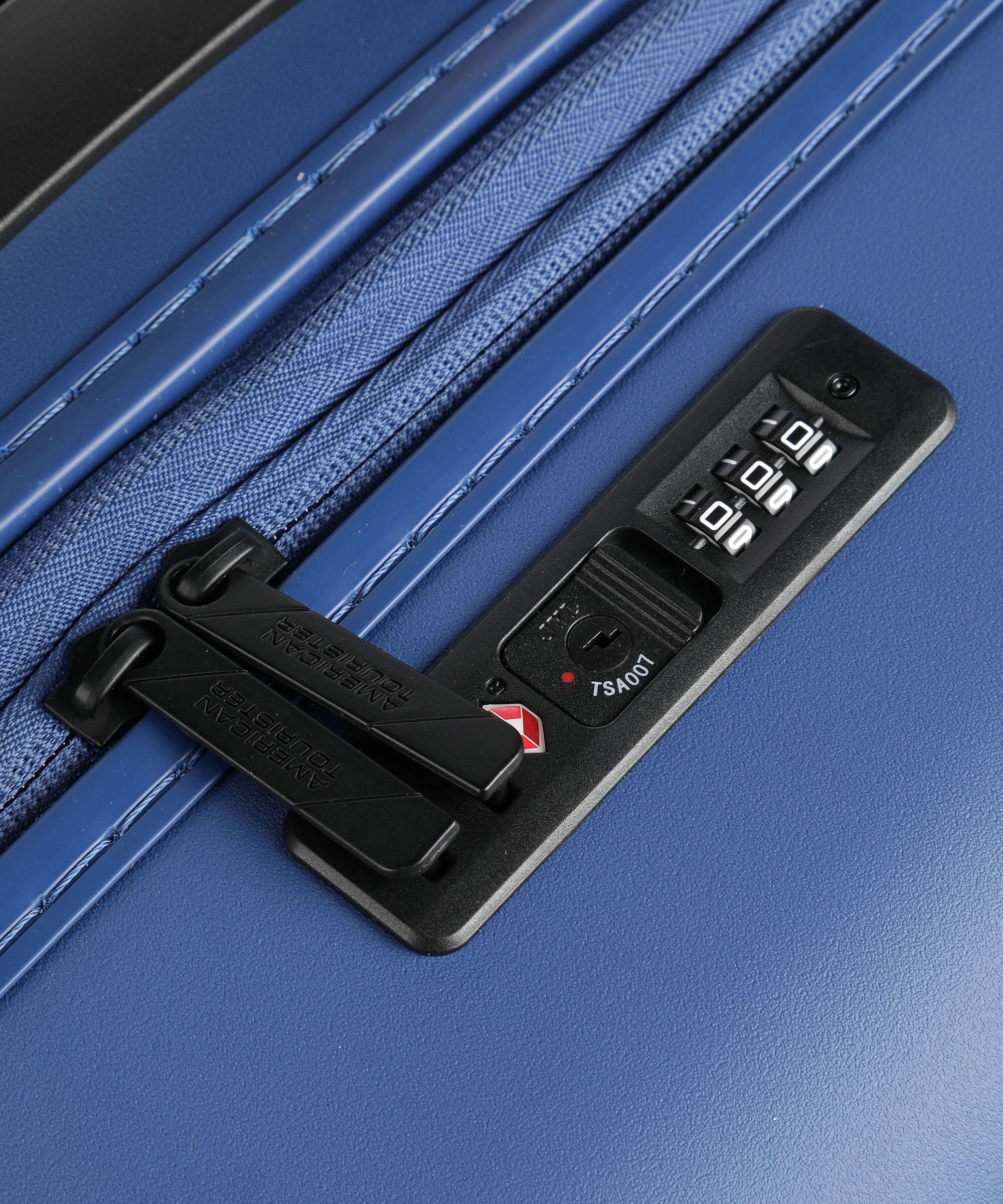 American Tourister Novastream Spinner (4 wheels) navy blue - Image 3