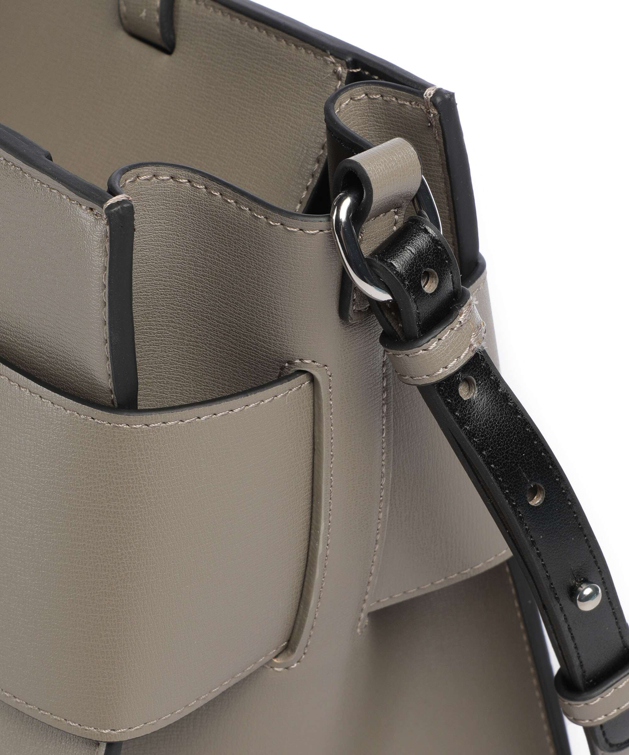 Armani Exchange Susy Handbag brown bass - Image 4