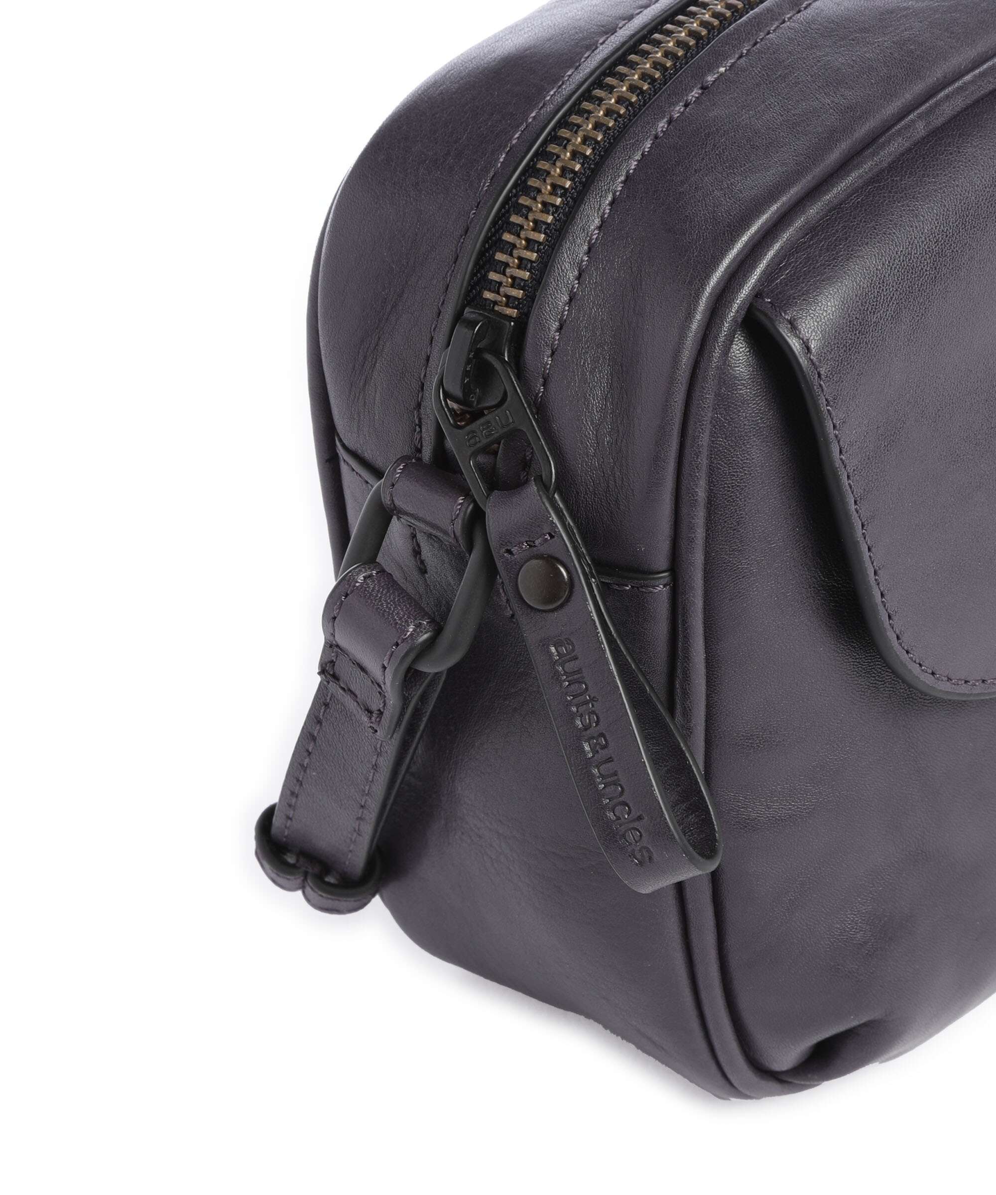 Aunts & Uncles Grandma's Luxury Club Mrs. Mint Crossbody bag velvet - Image 4