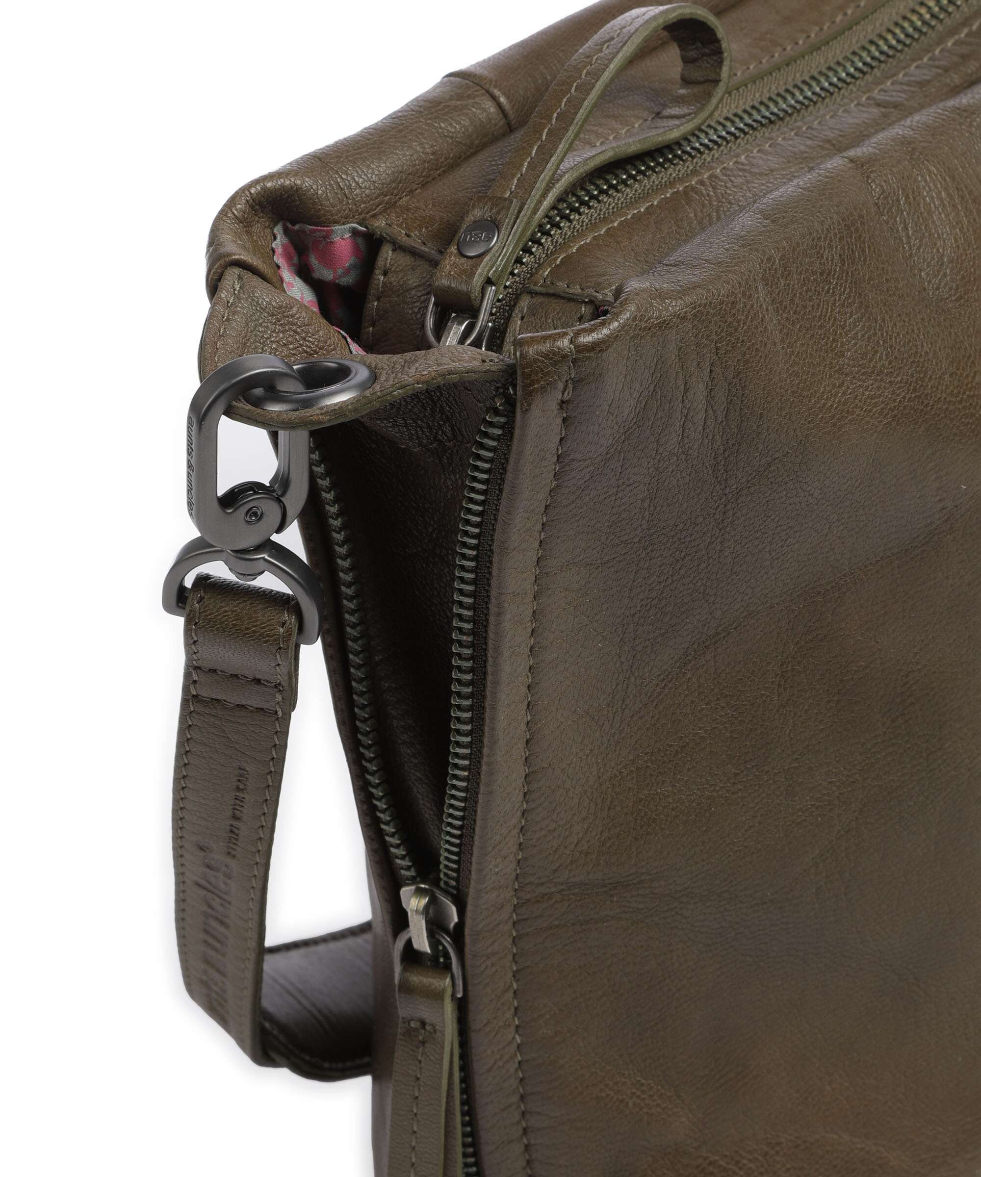 Aunts & Uncles Guerilla Gardeners Ashley Crossbody bag mistletoe - Image 4