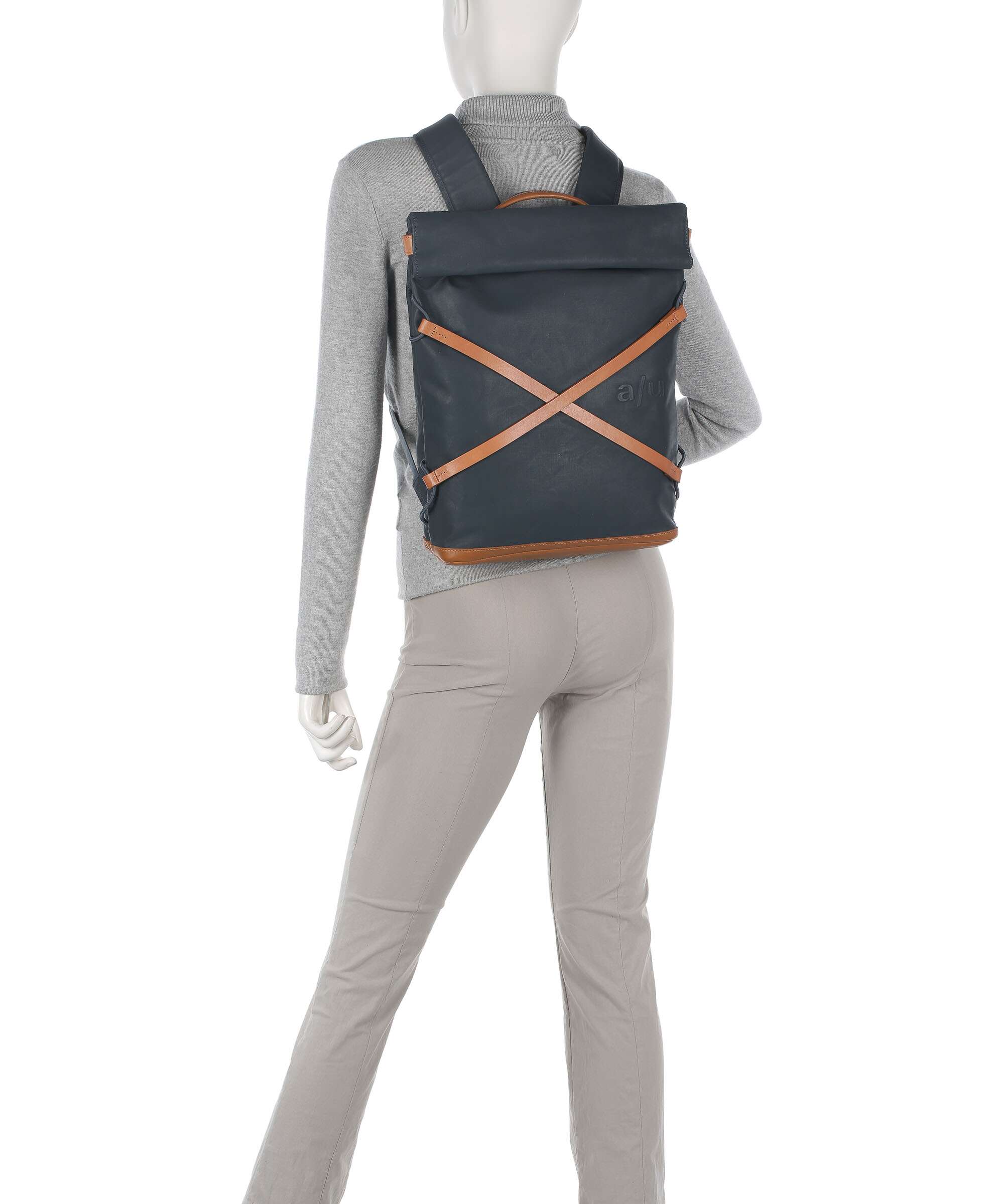 Aunts & Uncles Japan Yokohama Rolltop backpack cosmic voi - Image 3
