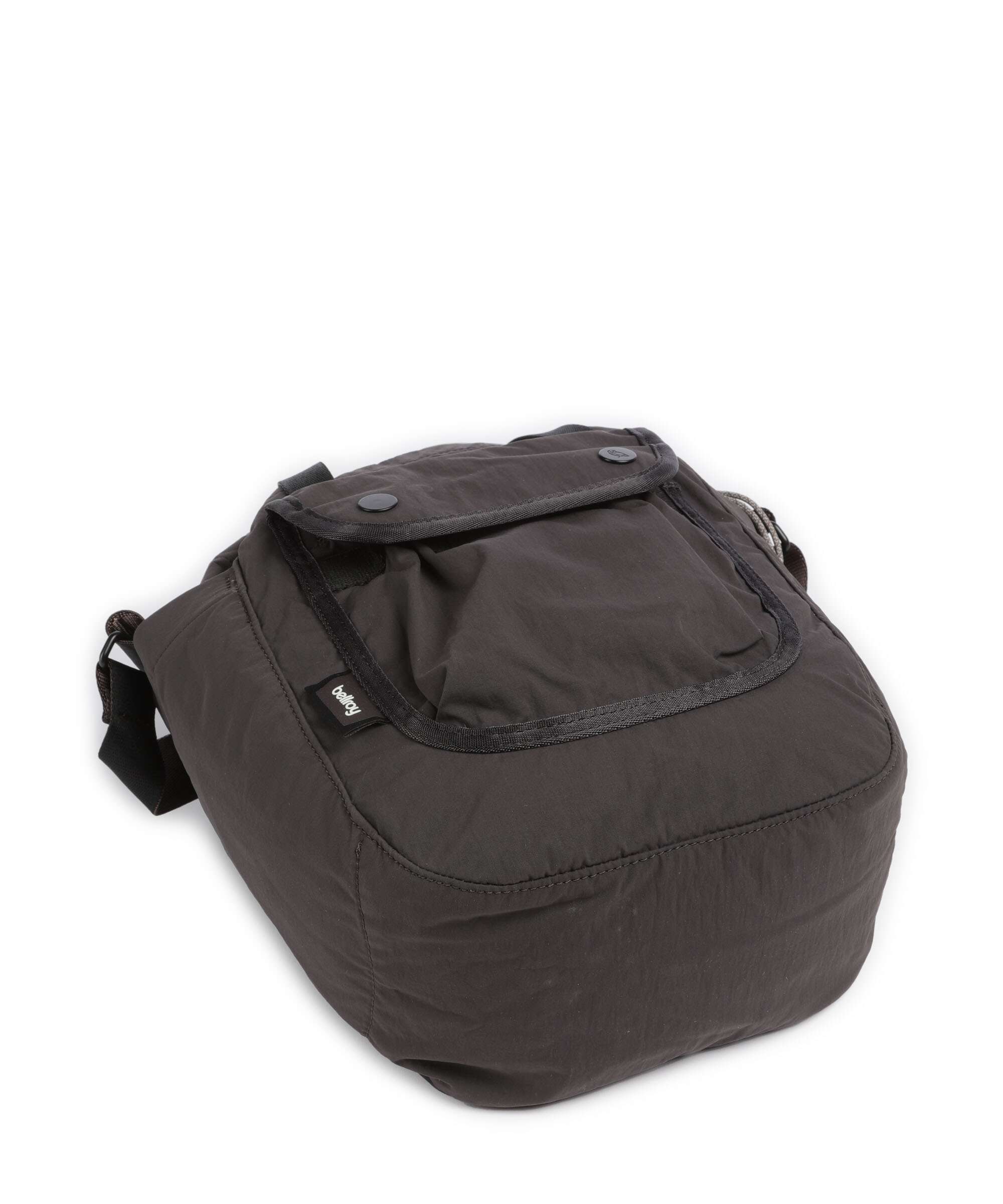 Bellroy Cinch 9 Bucket bag charcoal - Image 6