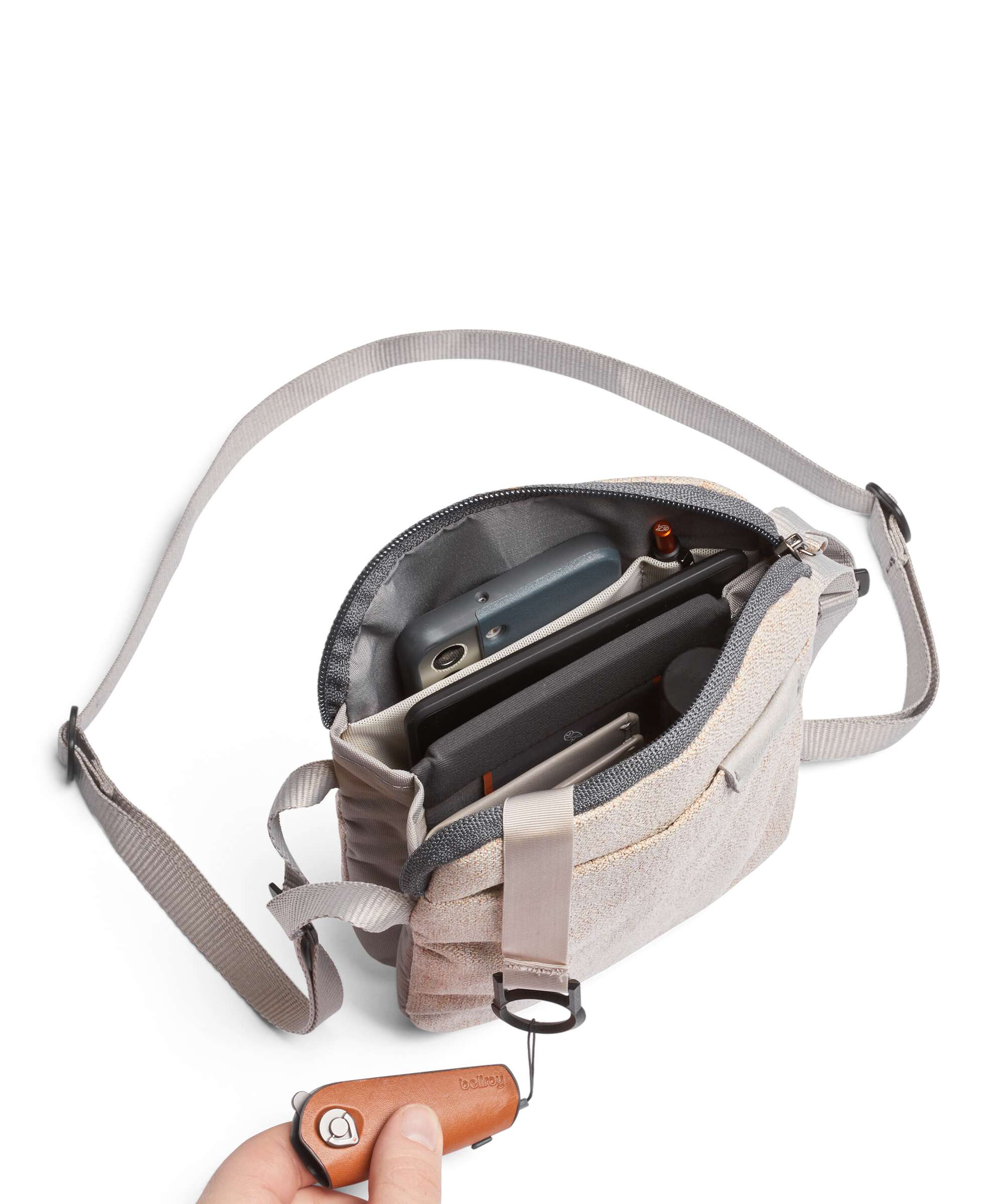 Bellroy City Crossbody bag saltbush - Image 6