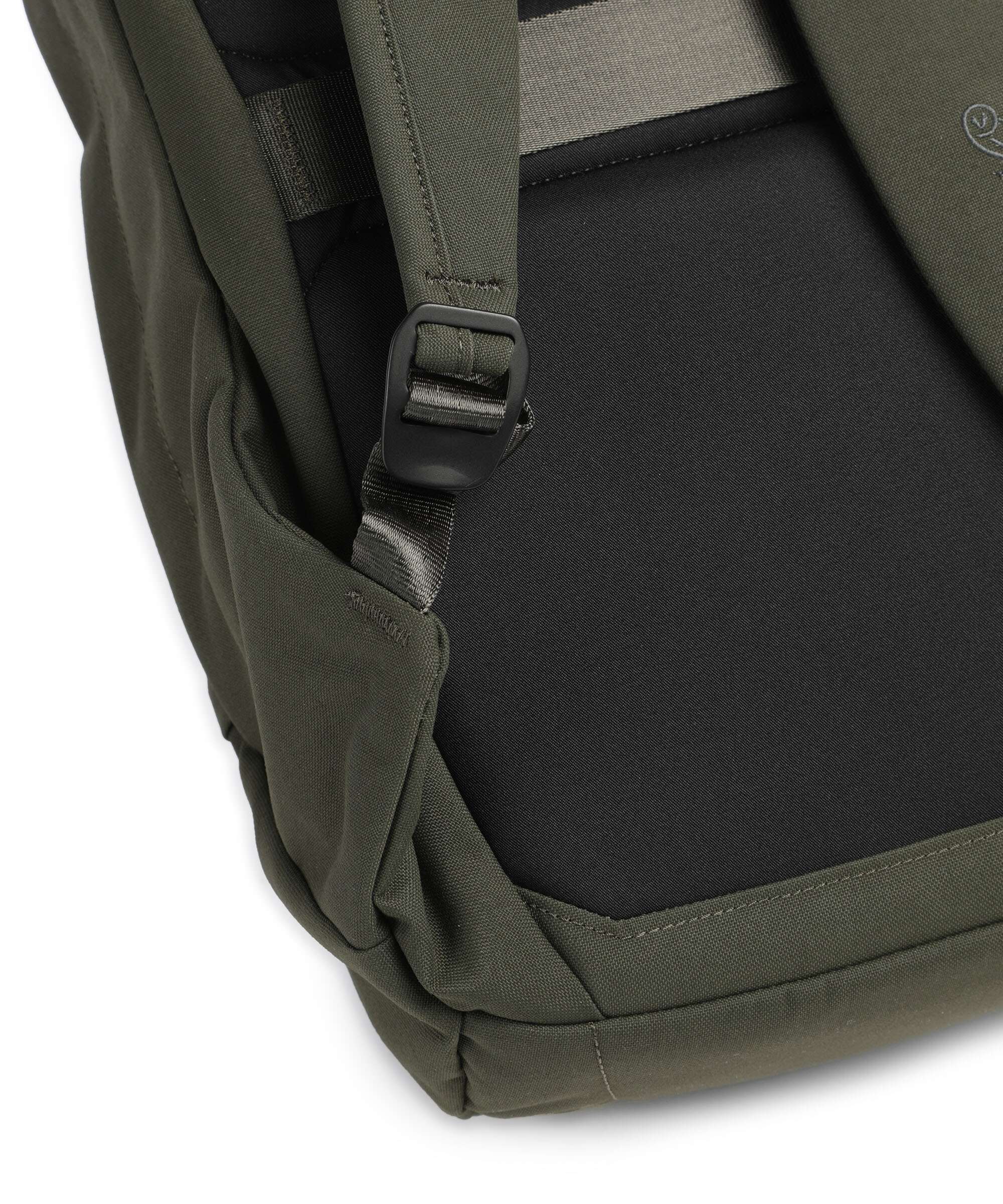 Bellroy Classic 20 Backpack olive - Image 5