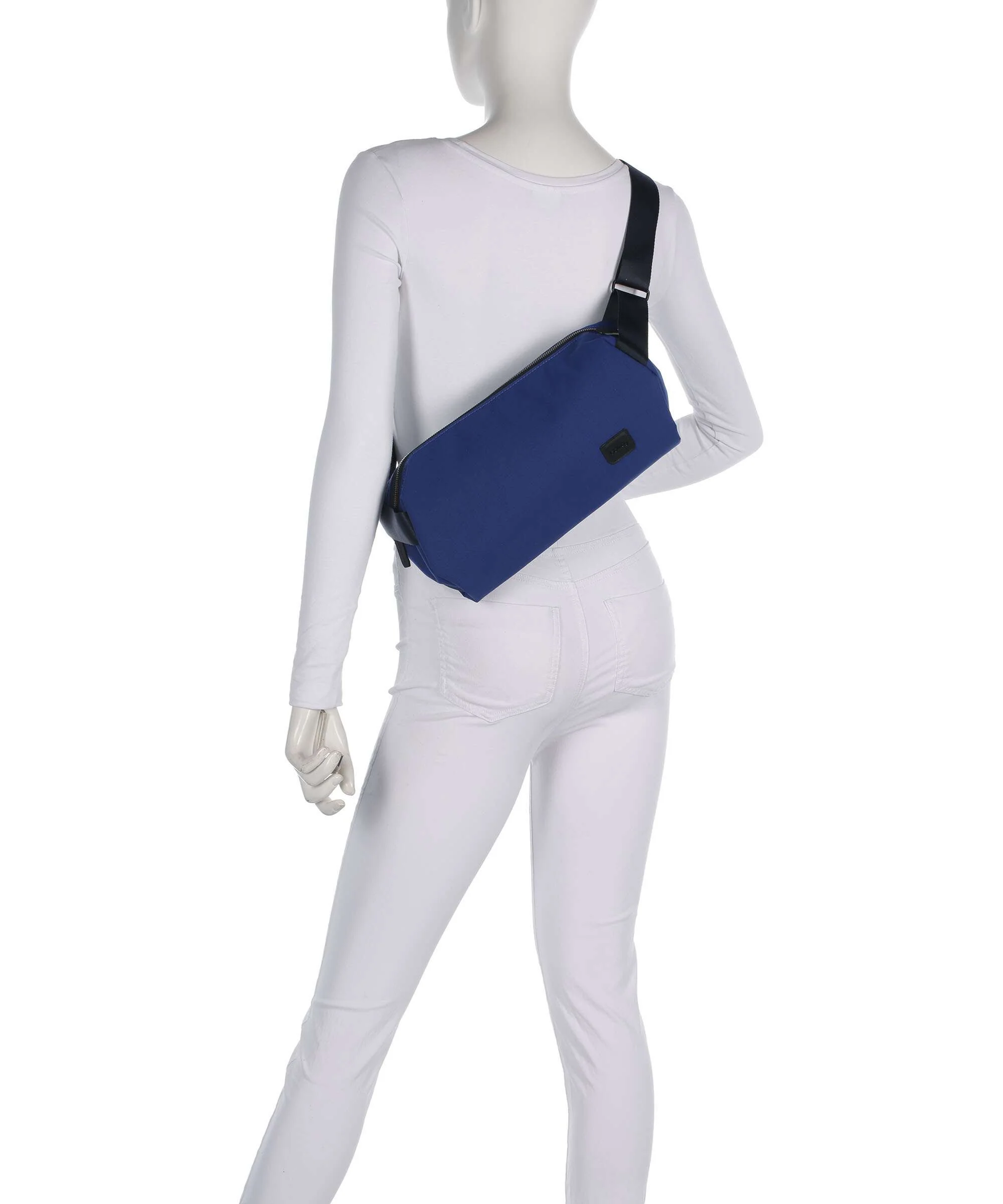 Bellroy Classic 7 Sling bag indigo - Image 3