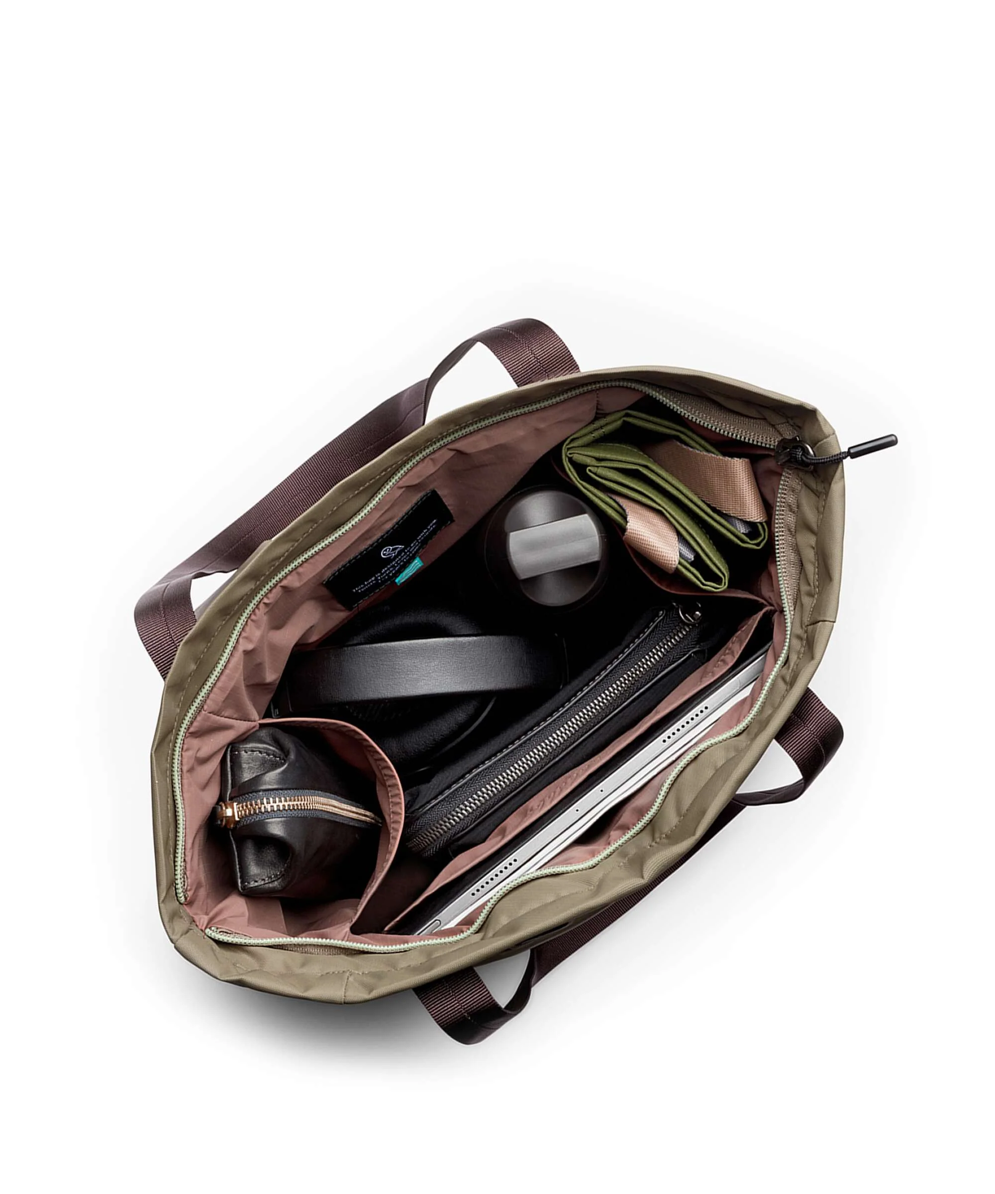 Bellroy Laneway 18 Backpack bag sea kelp - Image 9