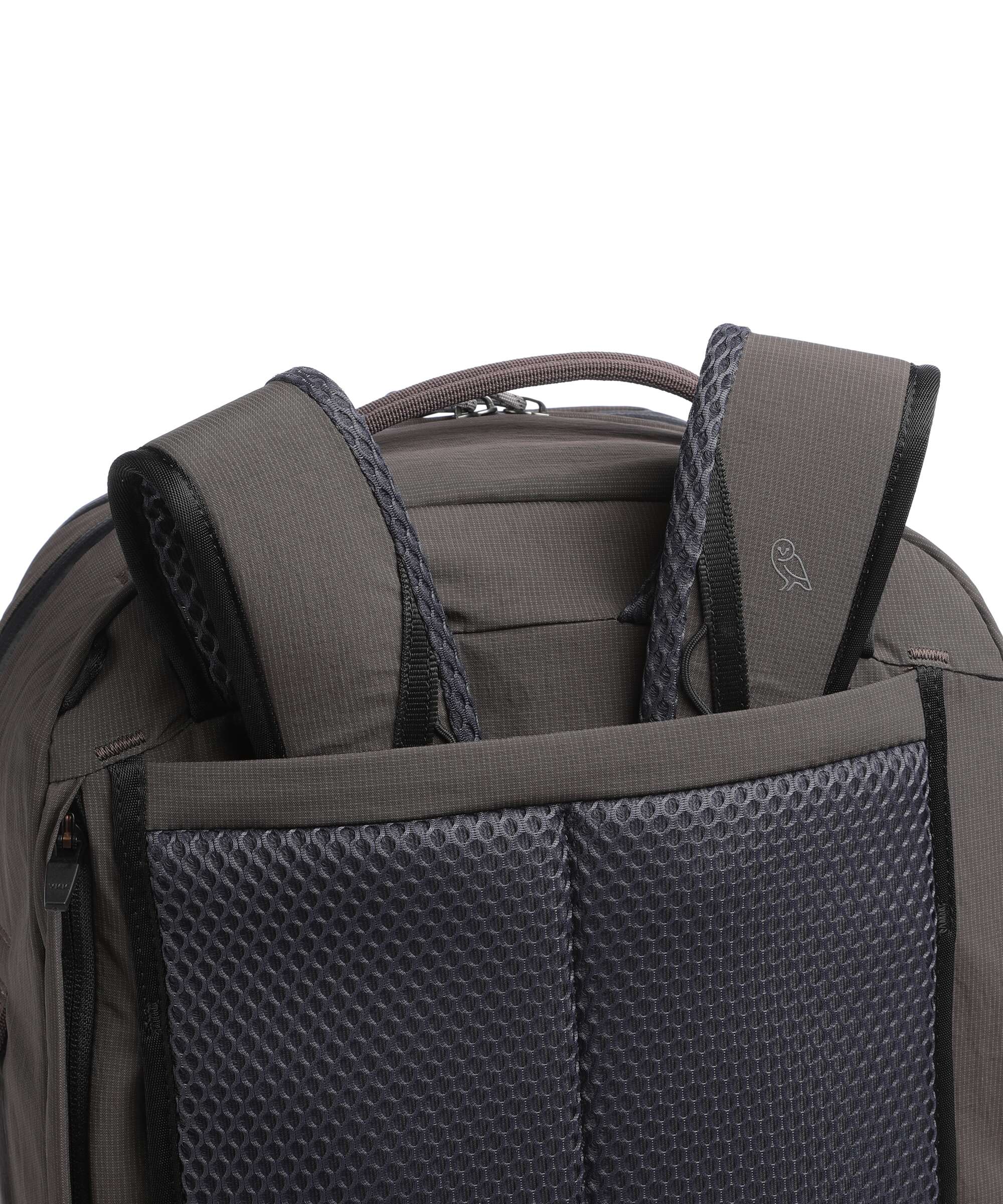 Bellroy Lite 30 Travel backpack riverrock - Image 6