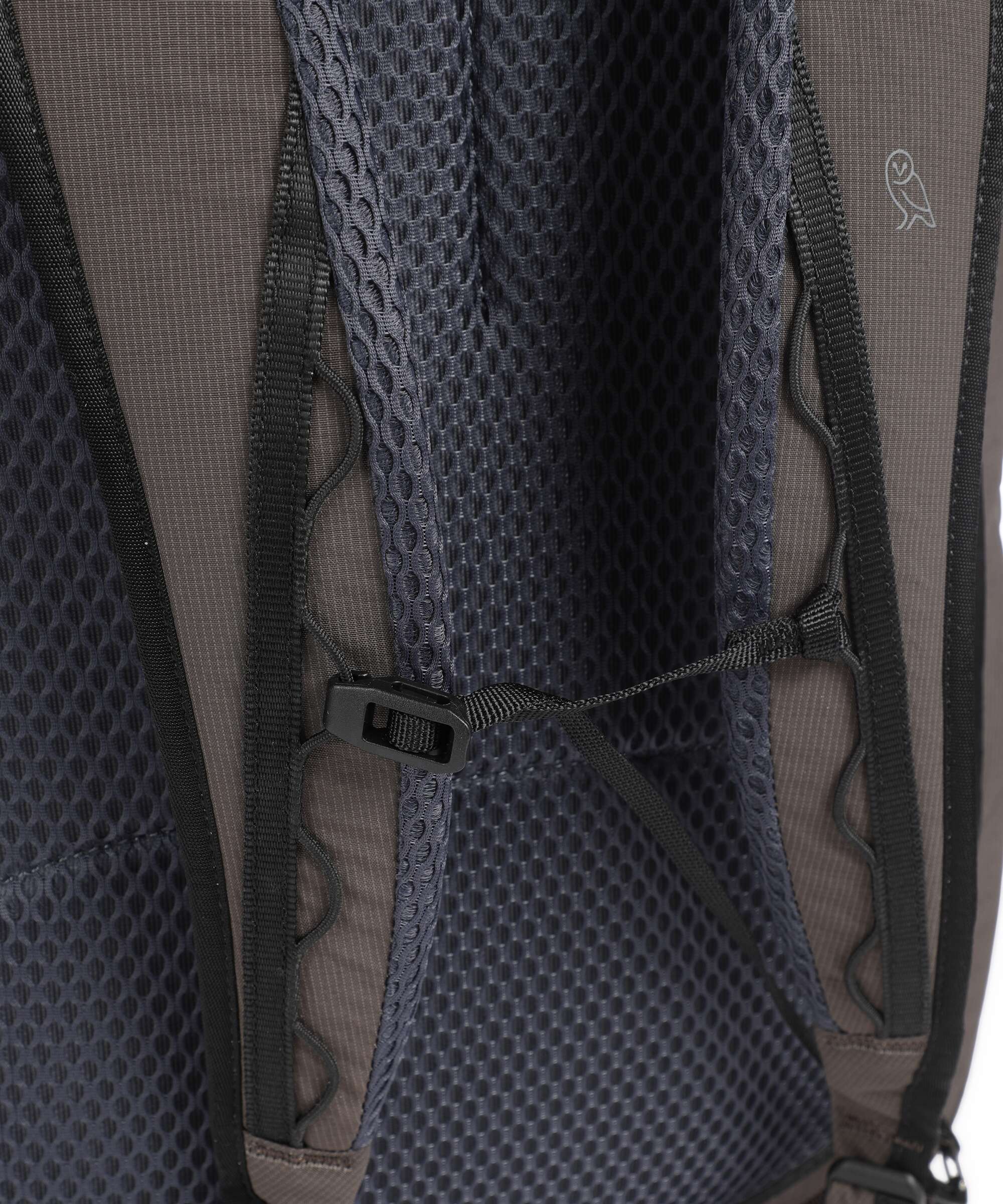 Bellroy Lite 38 Travel backpack riverrock - Image 7