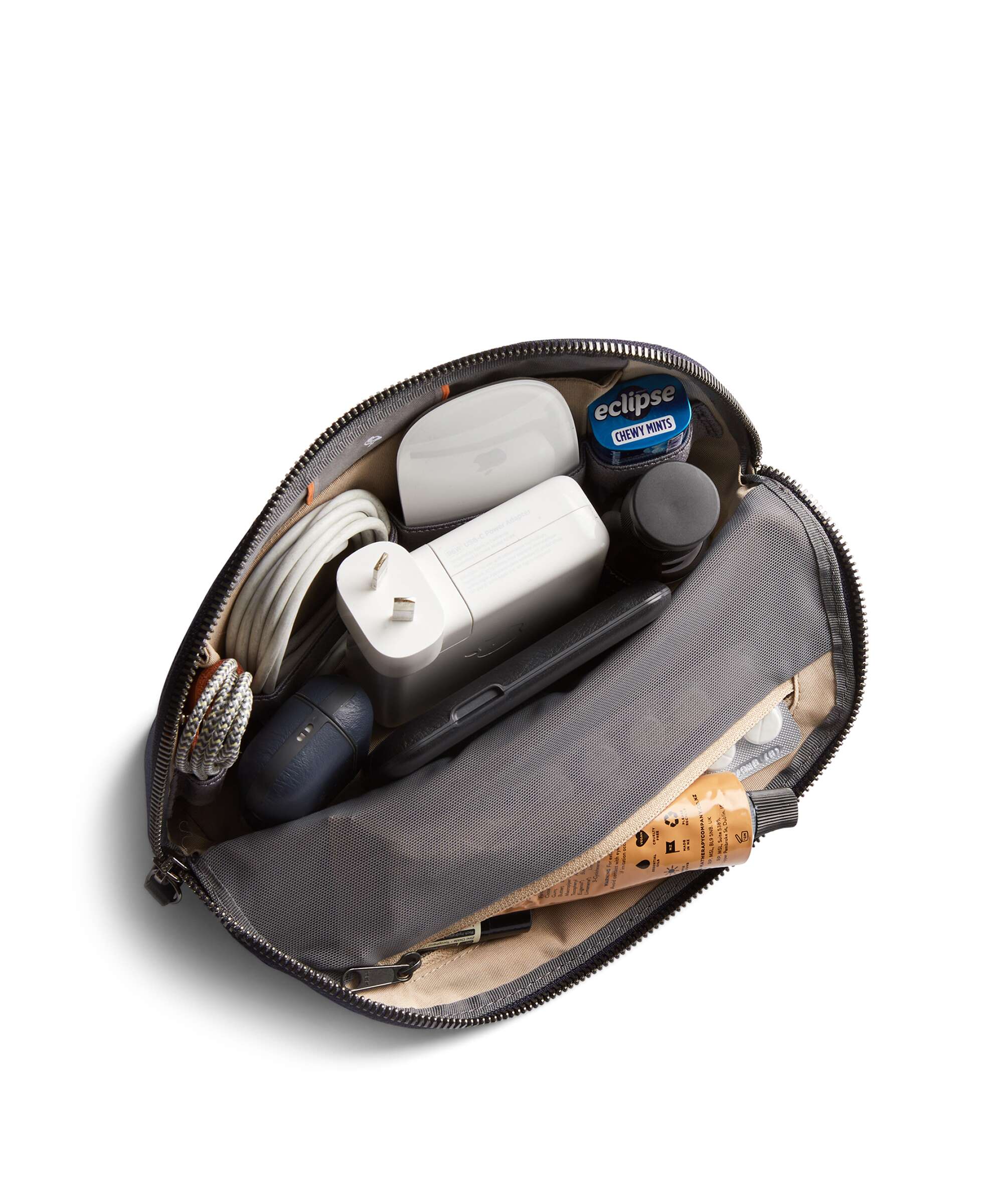Bellroy Tech Desk Caddy Travel accessory navy - Image 5
