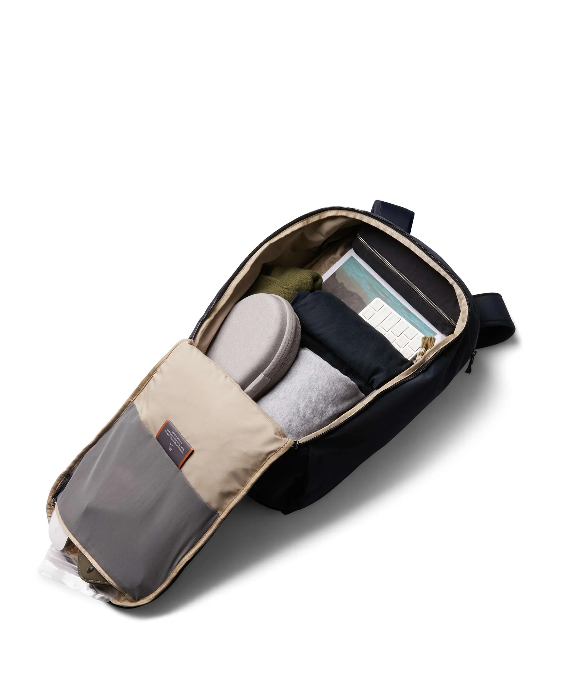 Bellroy Transit 20 Backpack night sky - Image 8
