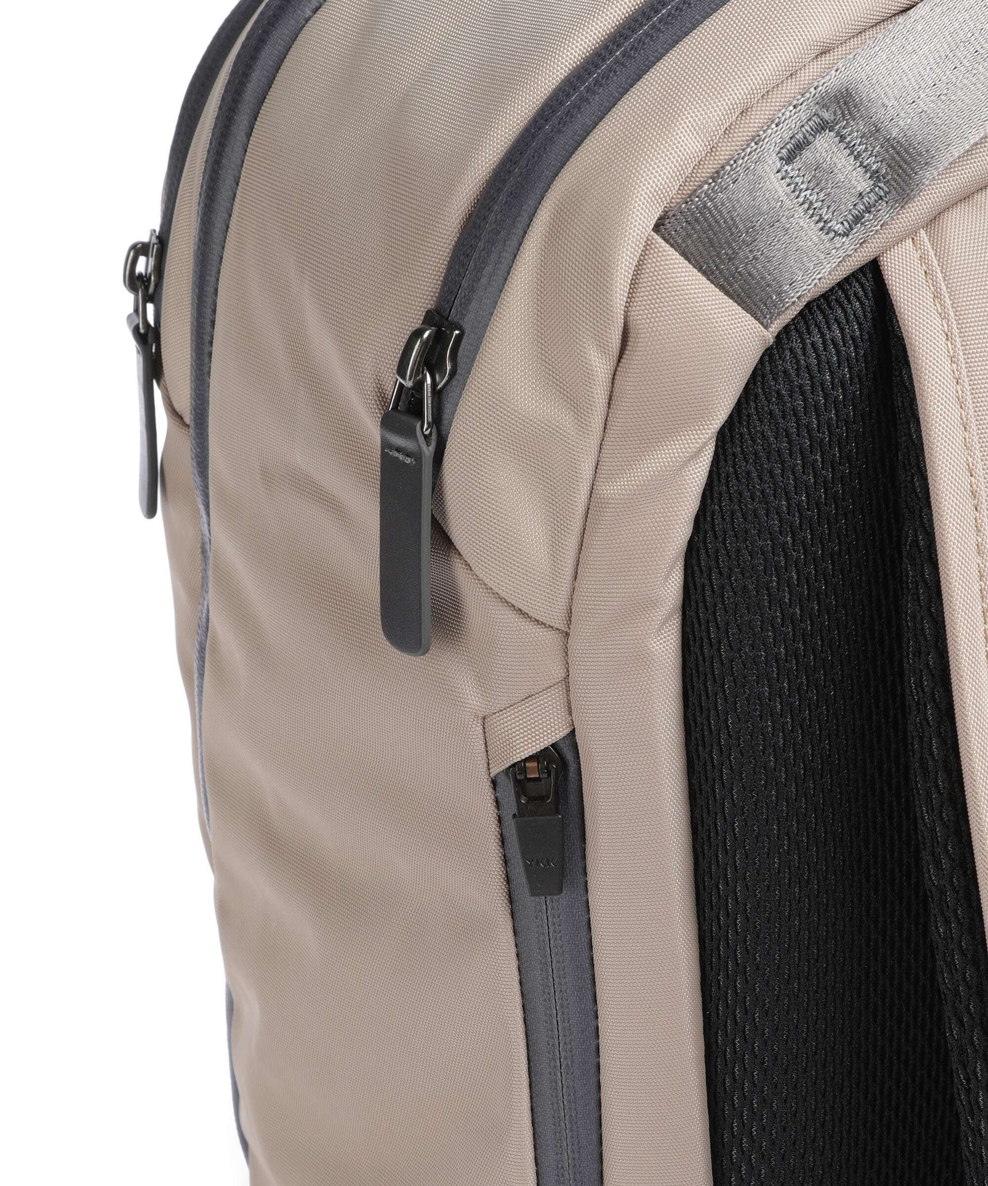 Bellroy Transit 22 Pro Backpack stone - Image 6