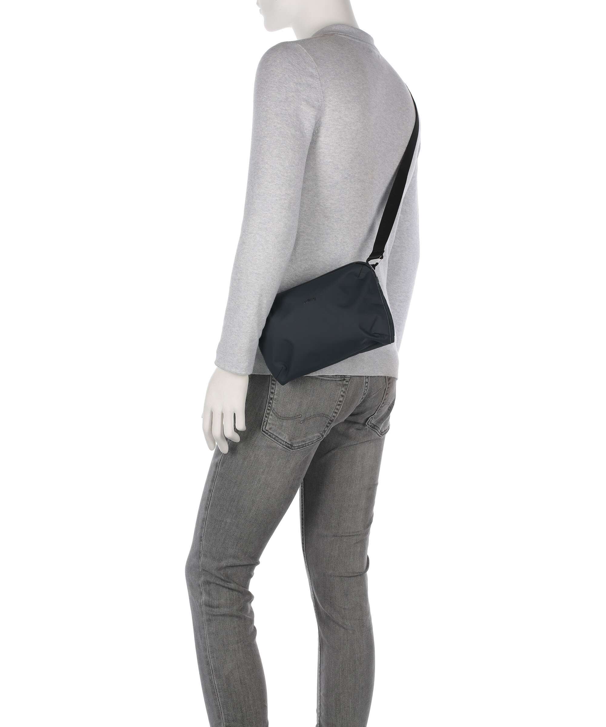 Bellroy Venture 3 Crossbody bag deep ocean - Image 4