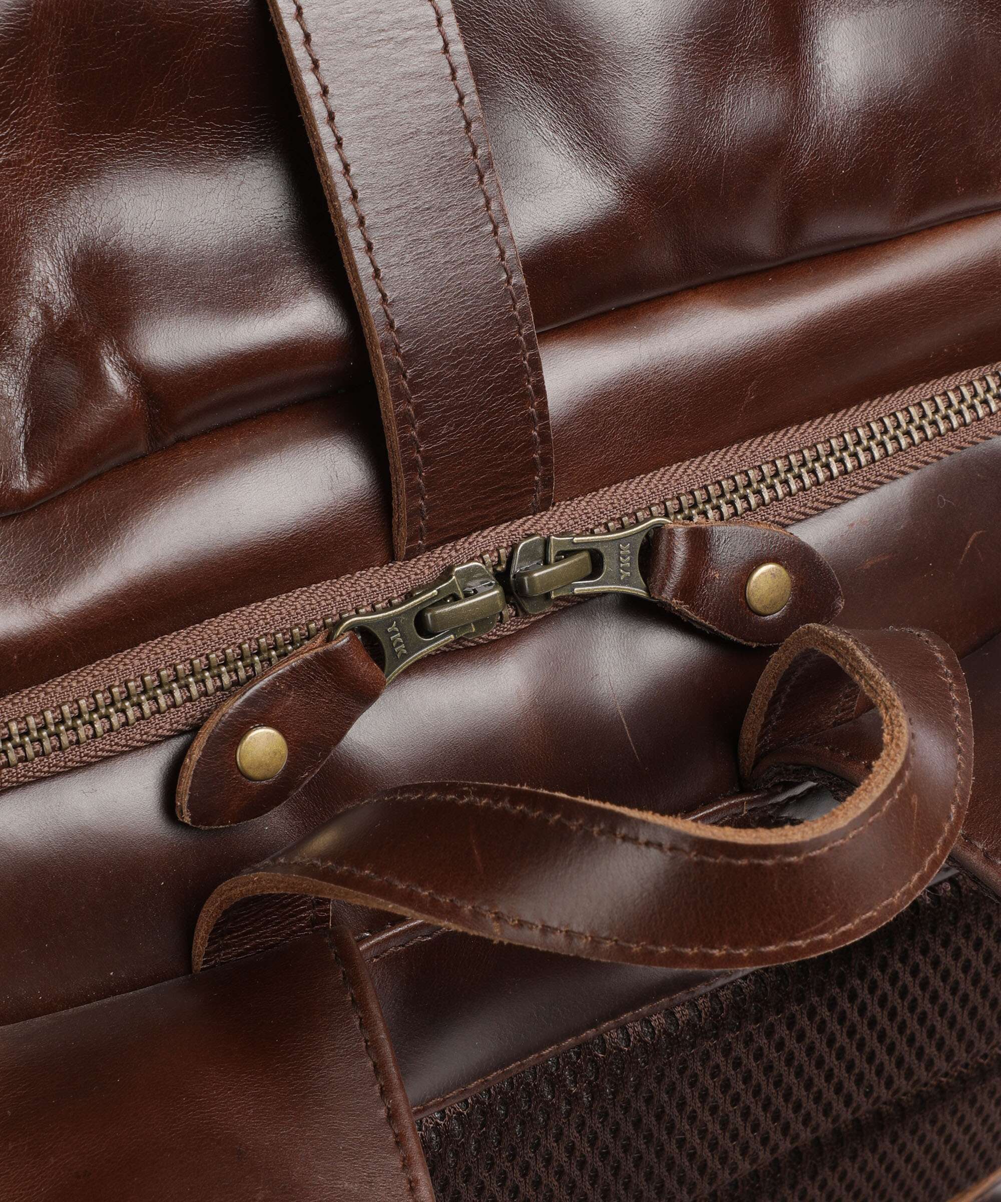 Buckle & Seam Crazy Horse Norman Rolltop backpack brown/dot - Image 5