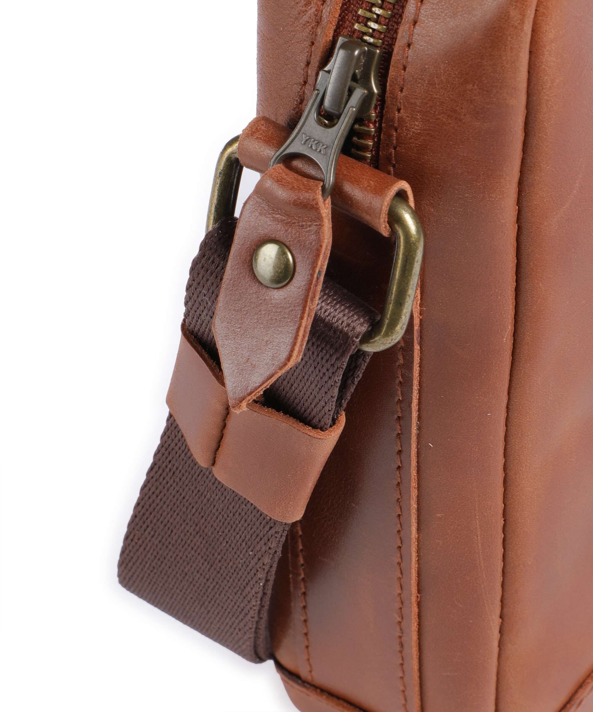 Buckle & Seam Crazy Horse Runner Crossbody bag cognac - Image 4
