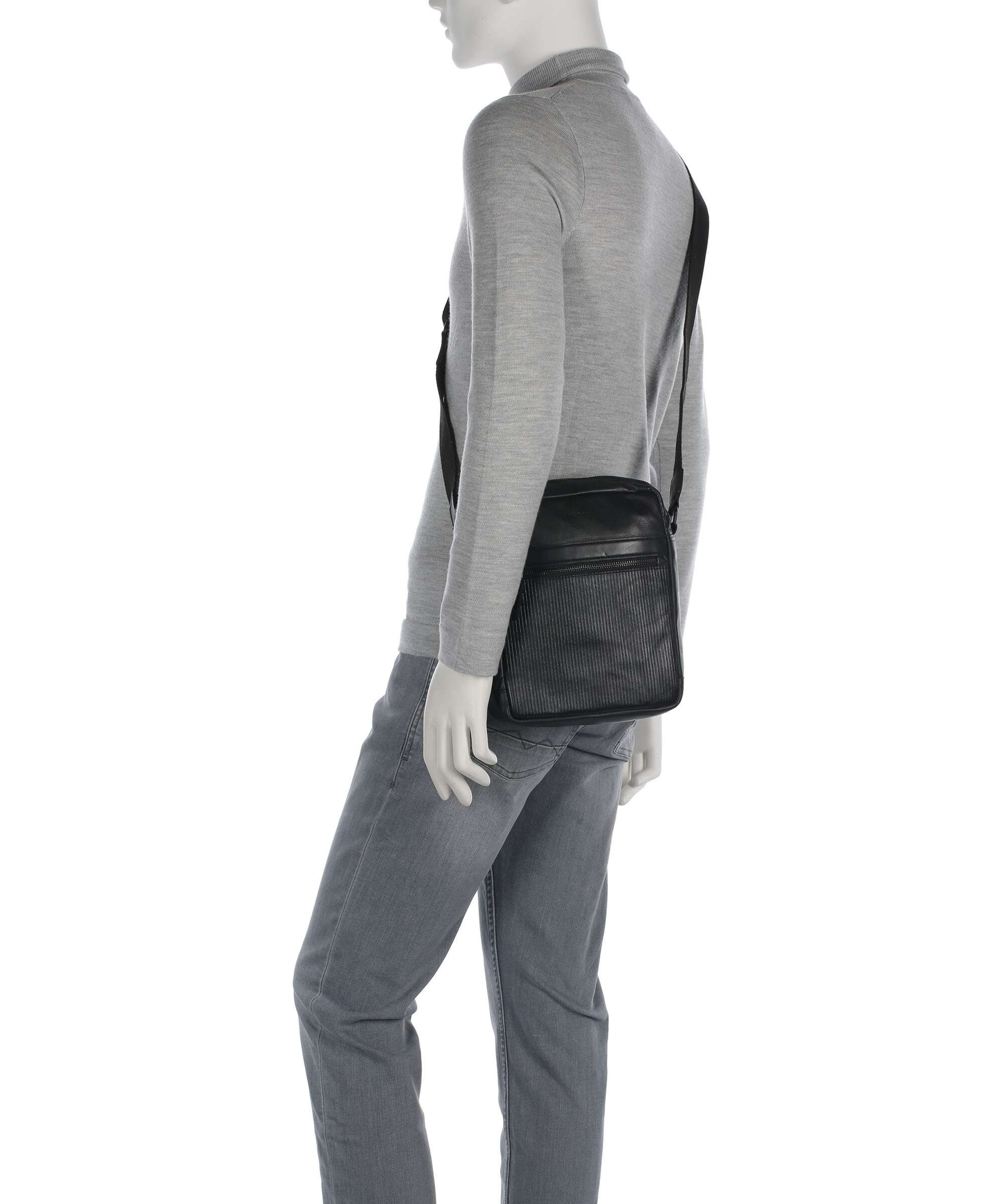 Bugatti Crossbody bag schwarz - Image 3