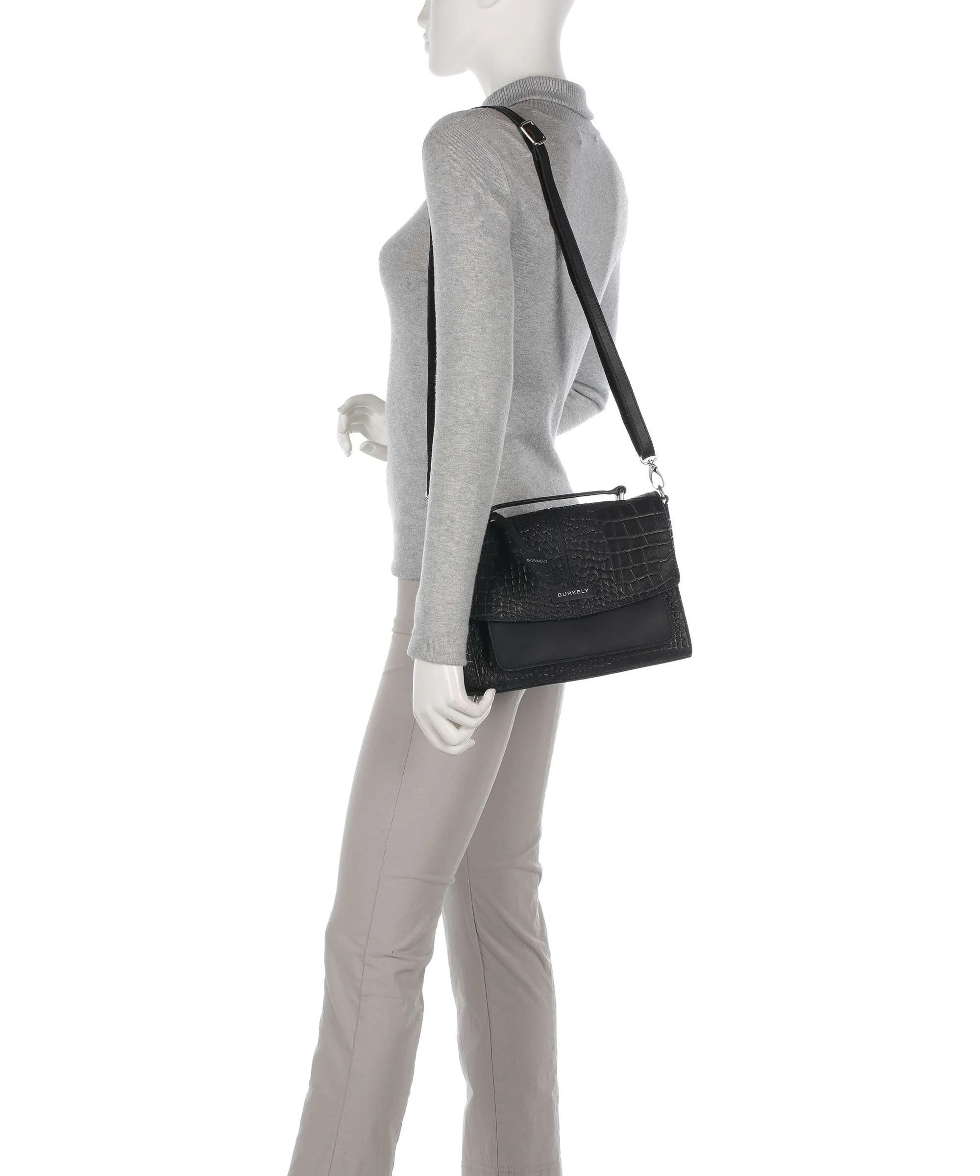 Burkely Cool Colbie Crossbody bag bear black - Image 3