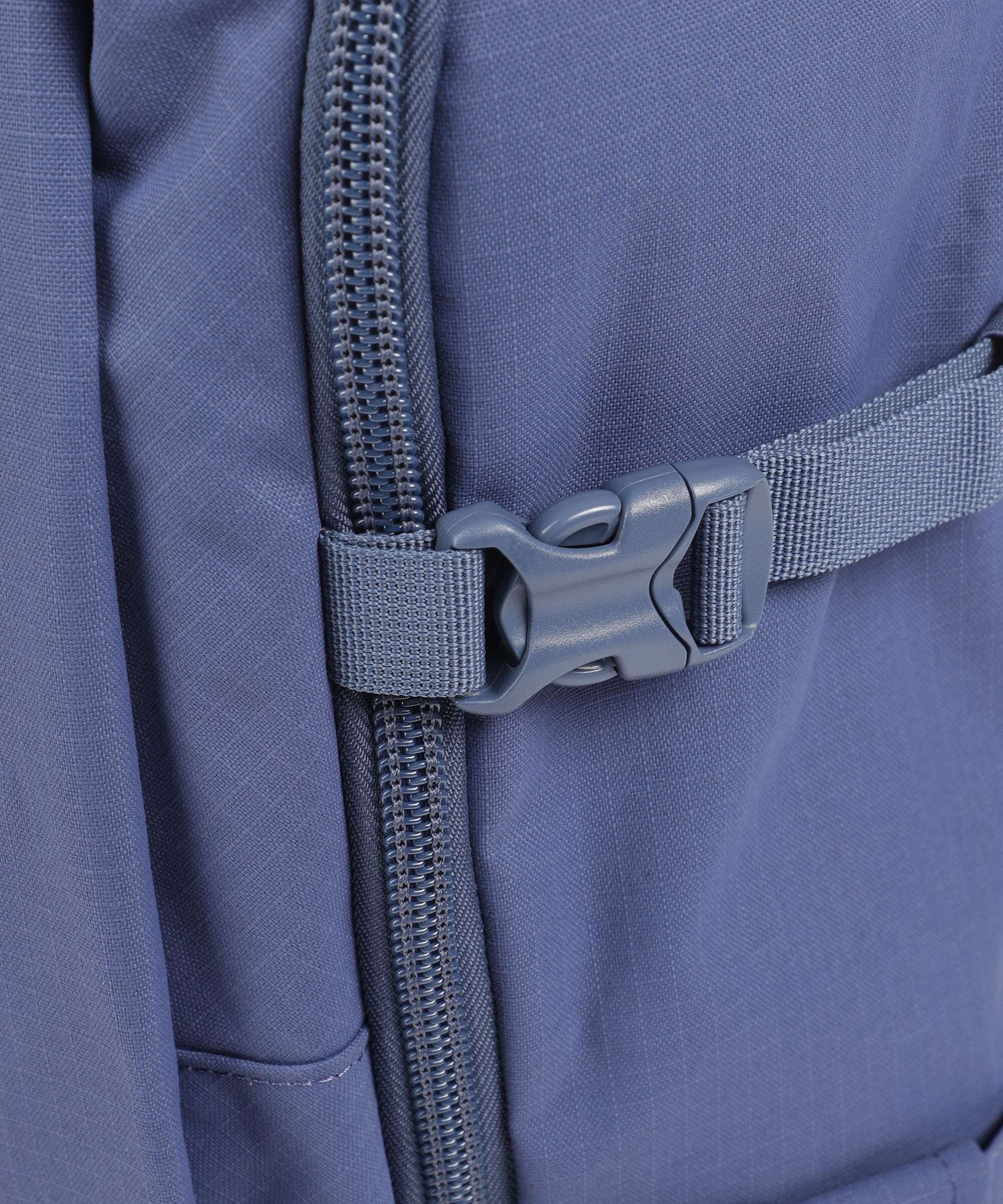 Cabin Zero ADV 32 Travel backpack galaxy blue - Image 5