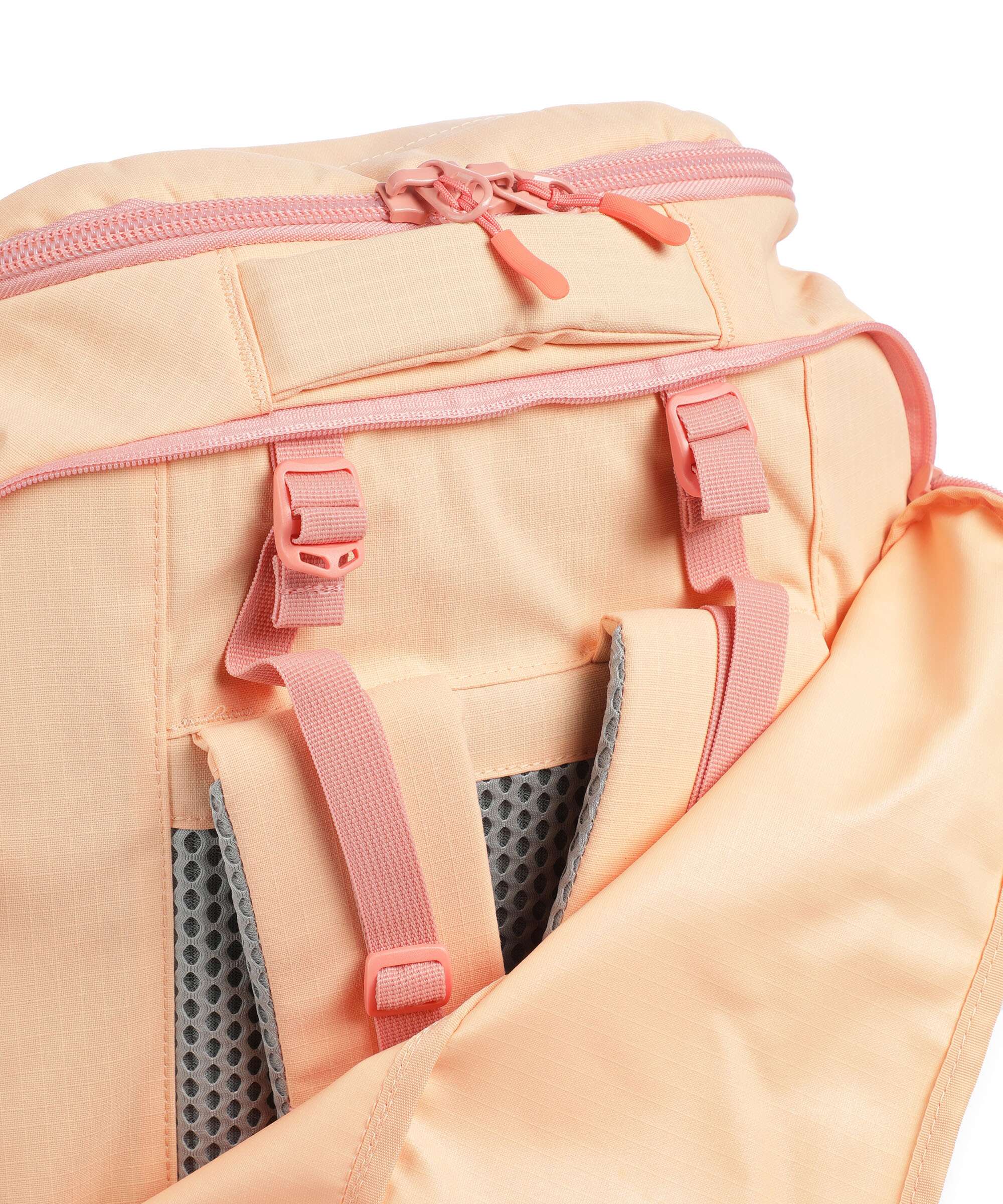 Cabin Zero ADV 42 Travel backpack sunny day - Image 4