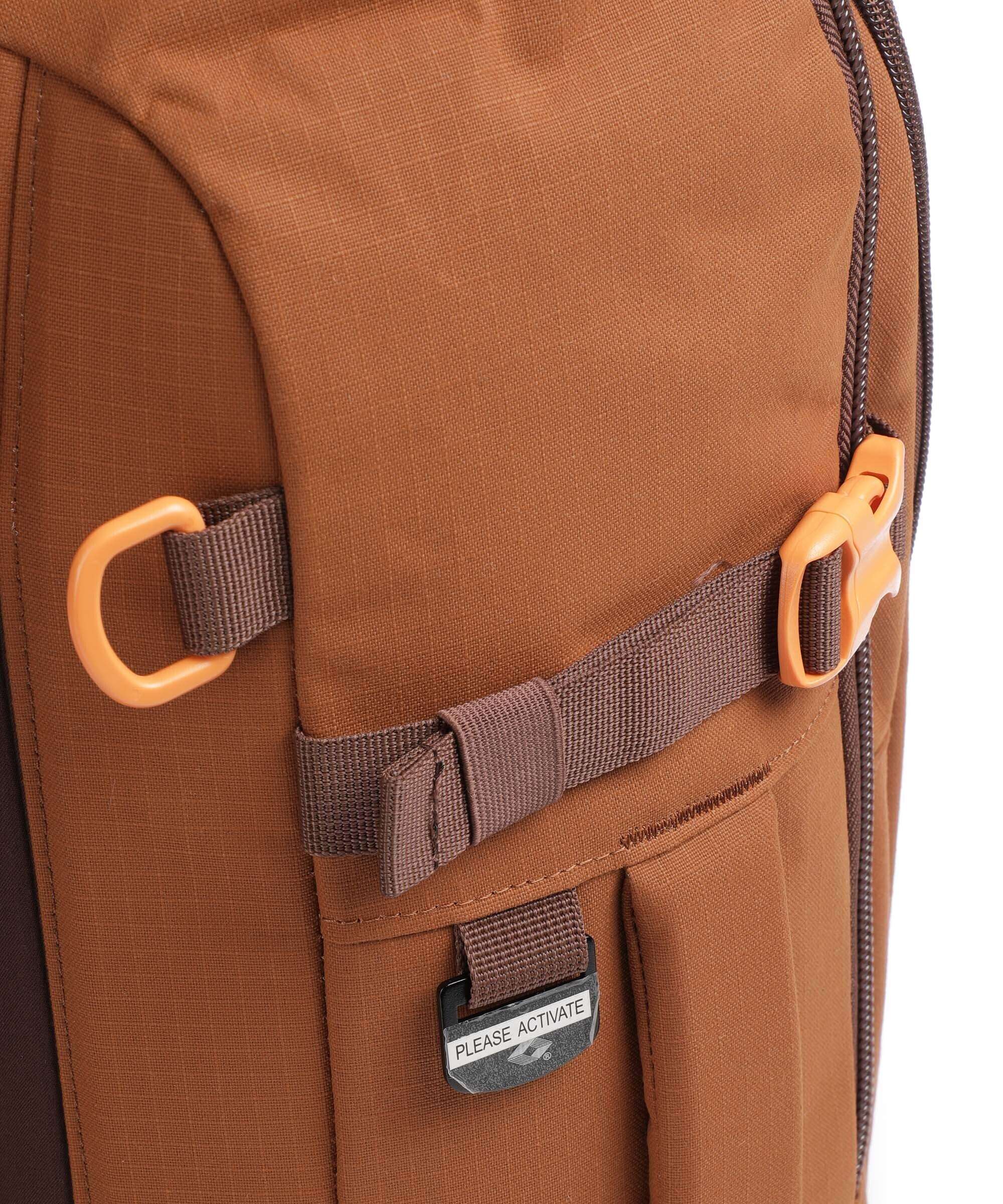 Cabin Zero ADV Pro 32 Travel backpack saigon coffee - Image 6