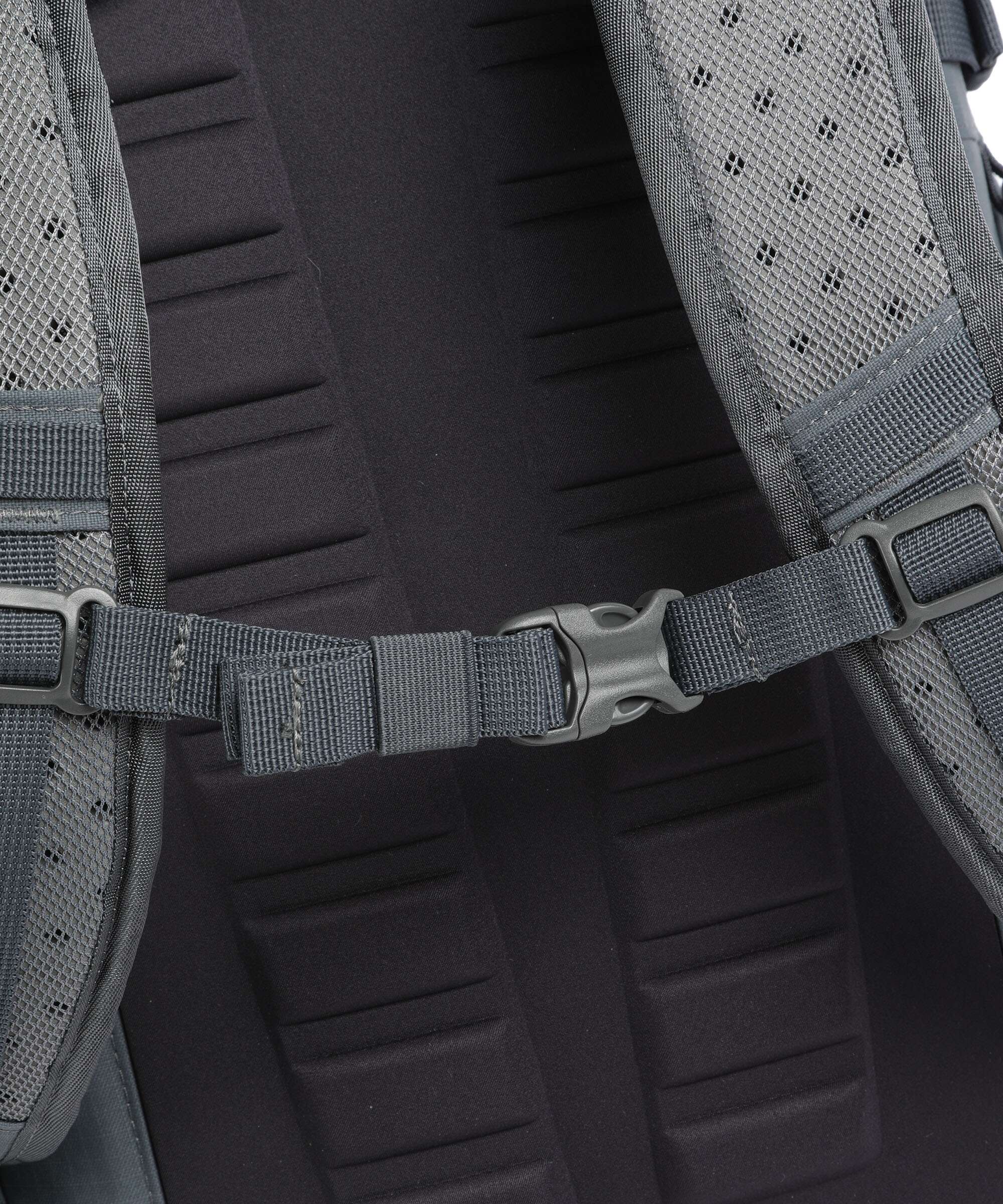 Cabin Zero ADV Pro 32 Travel backpack original grey - Image 4
