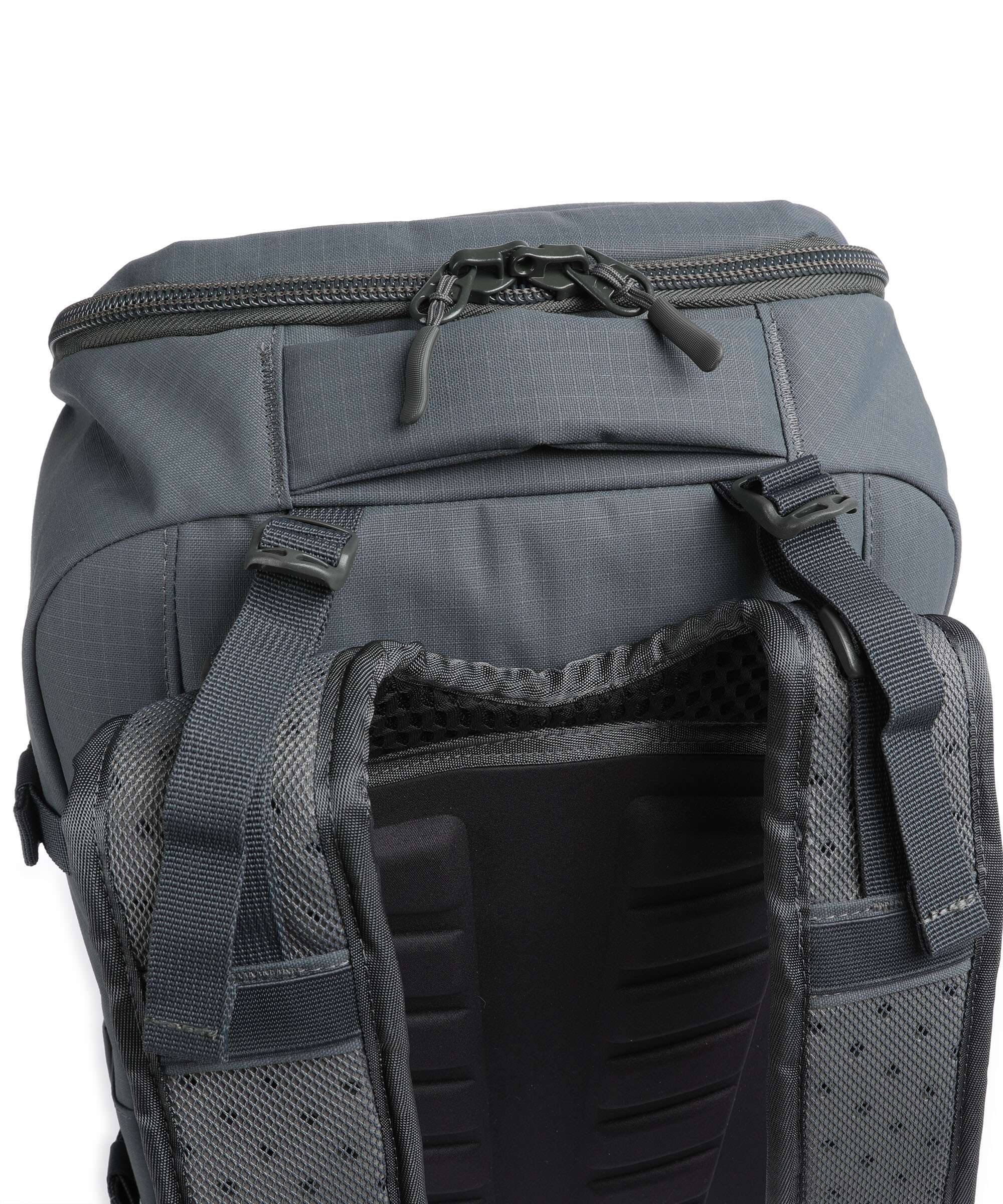 Cabin Zero ADV Pro 32 Travel backpack original grey - Image 5