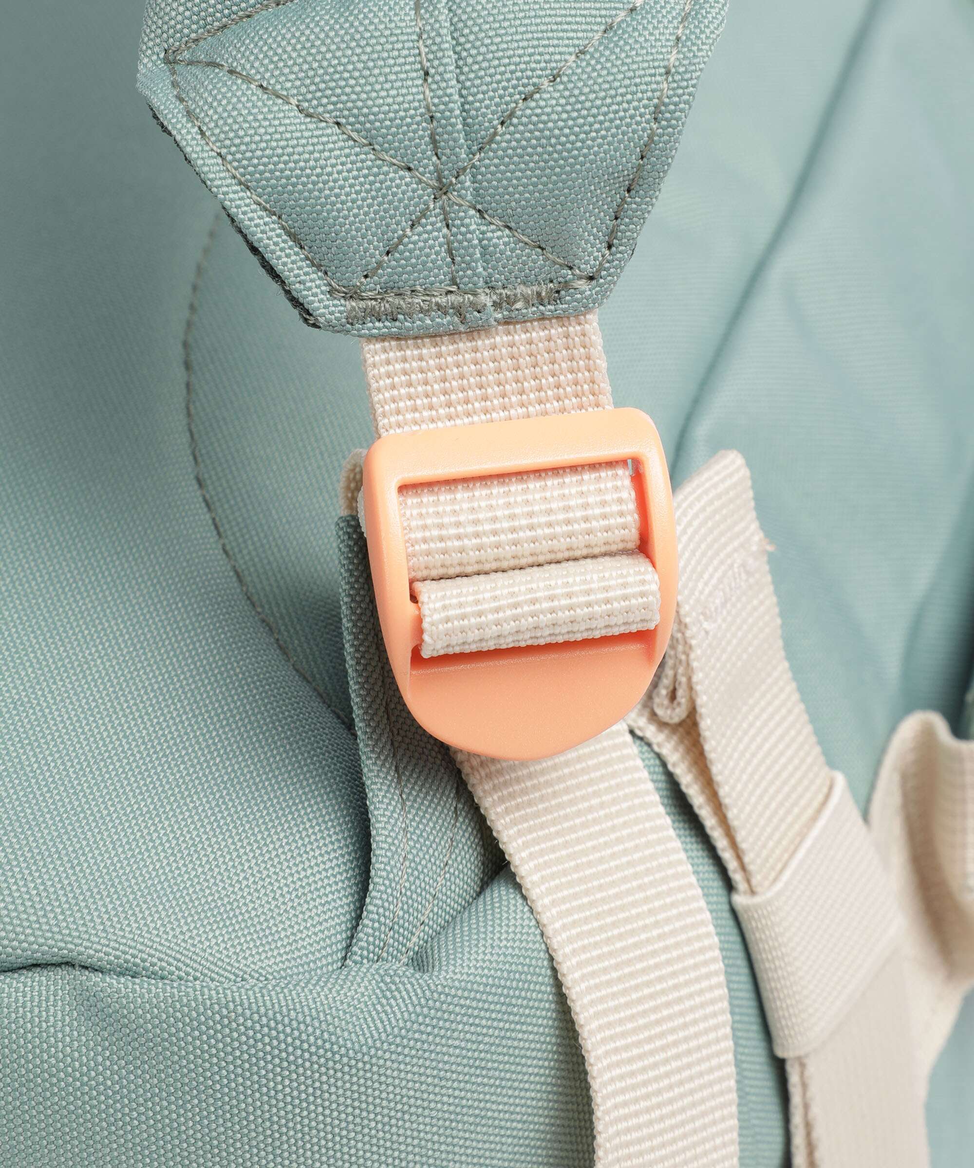 Cabin Zero Classic 28 Backpack sage forrest - Image 3