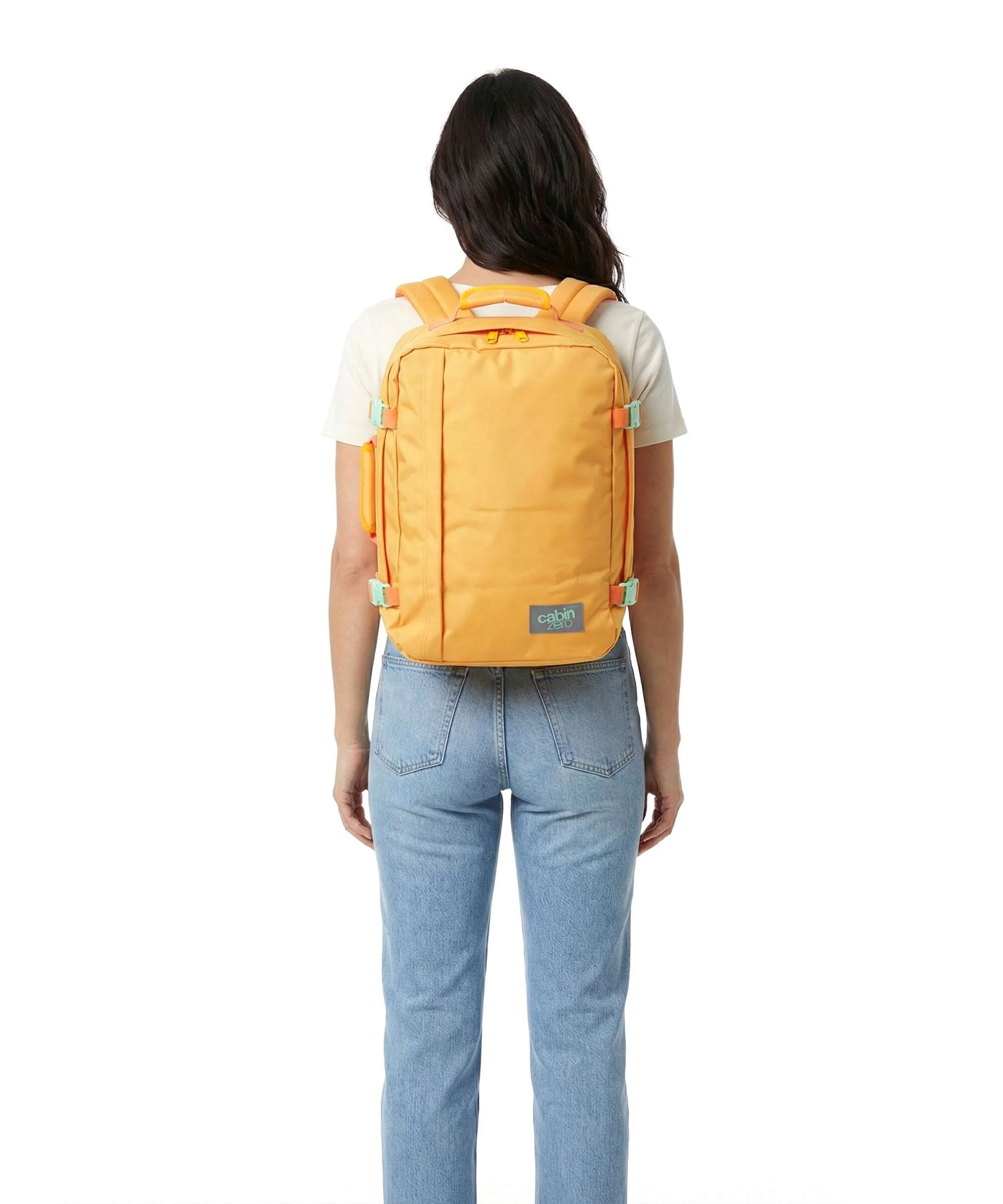 Cabin Zero Classic 36 Travel backpack honeycomb - Image 3