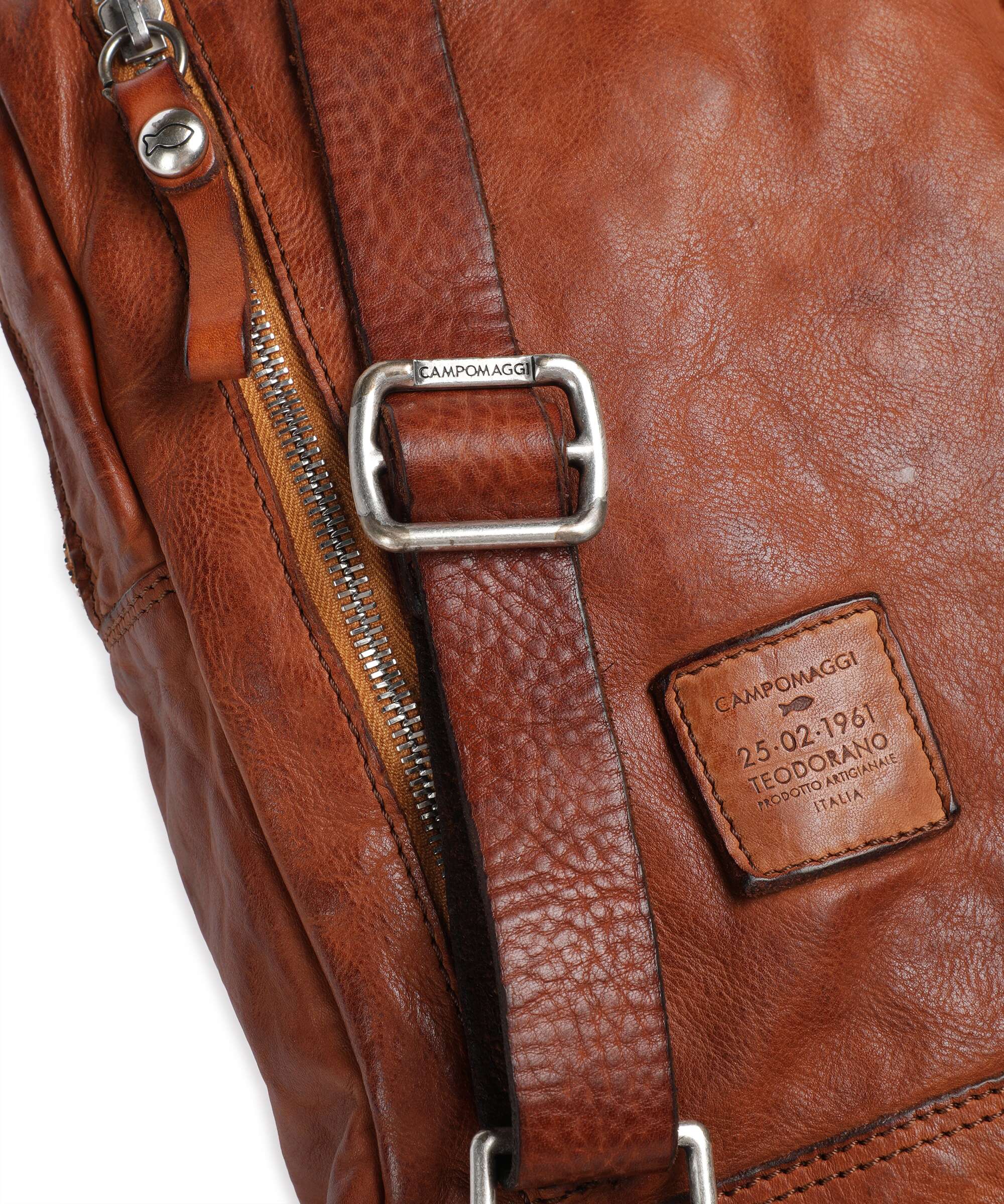 Campomaggi Sling bag cognac - Image 4