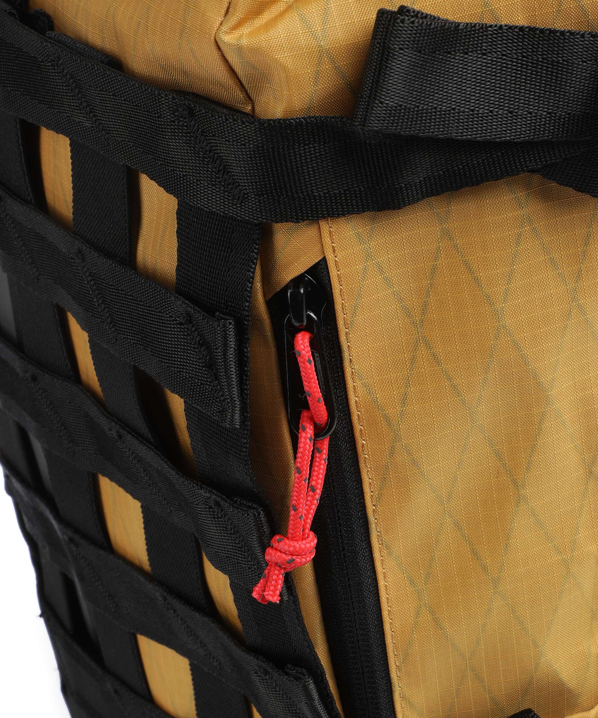 Chrome Barrage 22 Rolltop backpack amber - Image 5