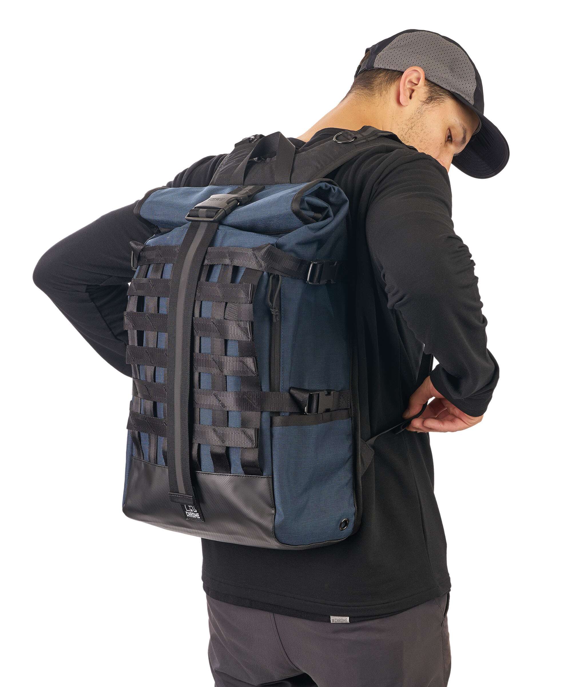 Chrome Barrage Cargo Rolltop backpack fog - Image 8