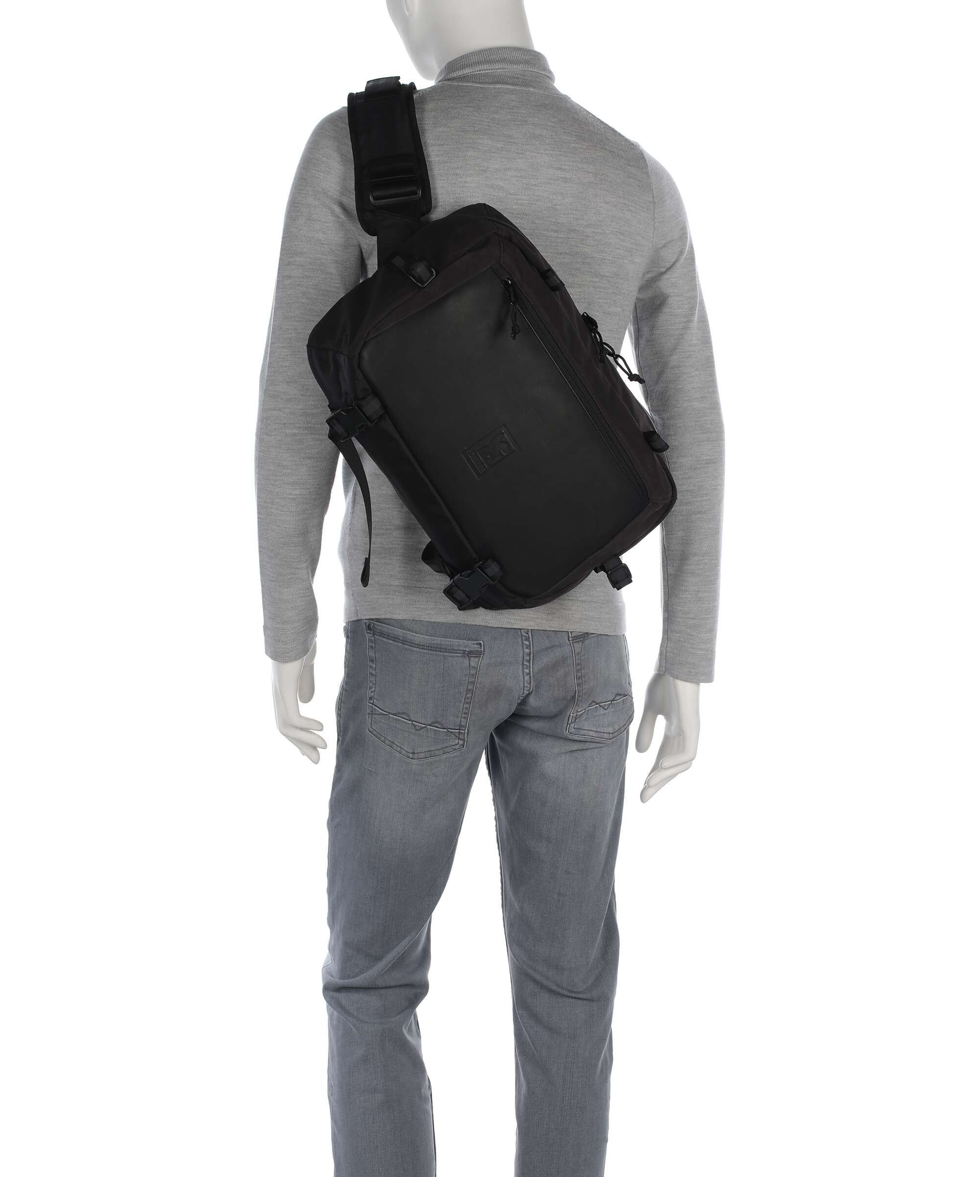 Chrome Kadet Max Messenger bag black - Image 3
