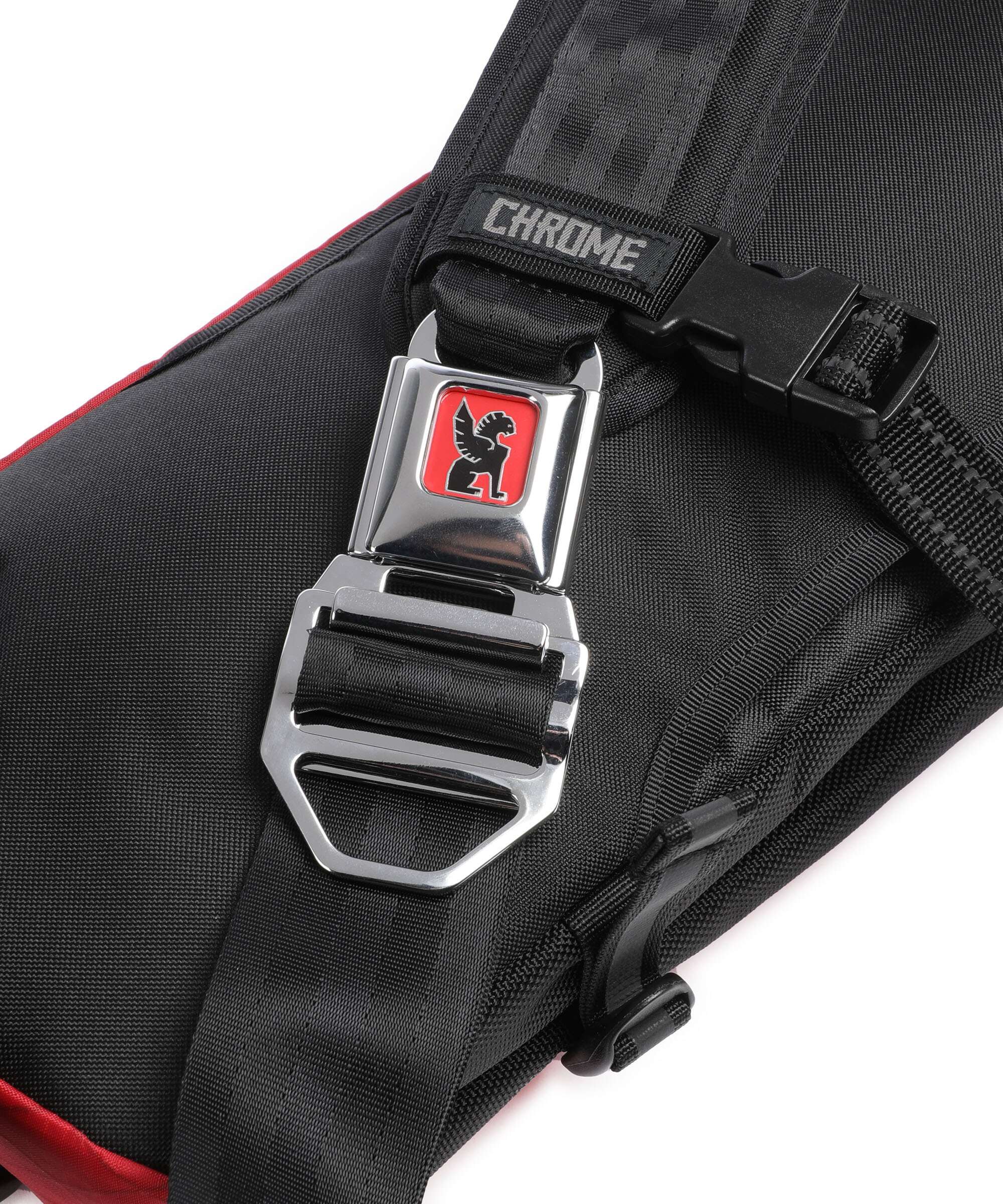 Chrome Kadet Crossbody bag red - Image 5