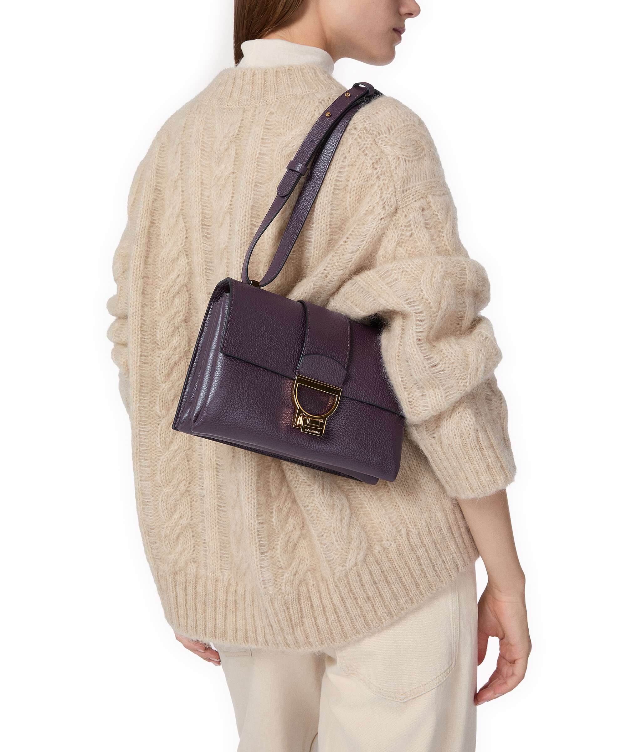 Coccinelle Arlettis Shoulder bag prune - Image 3