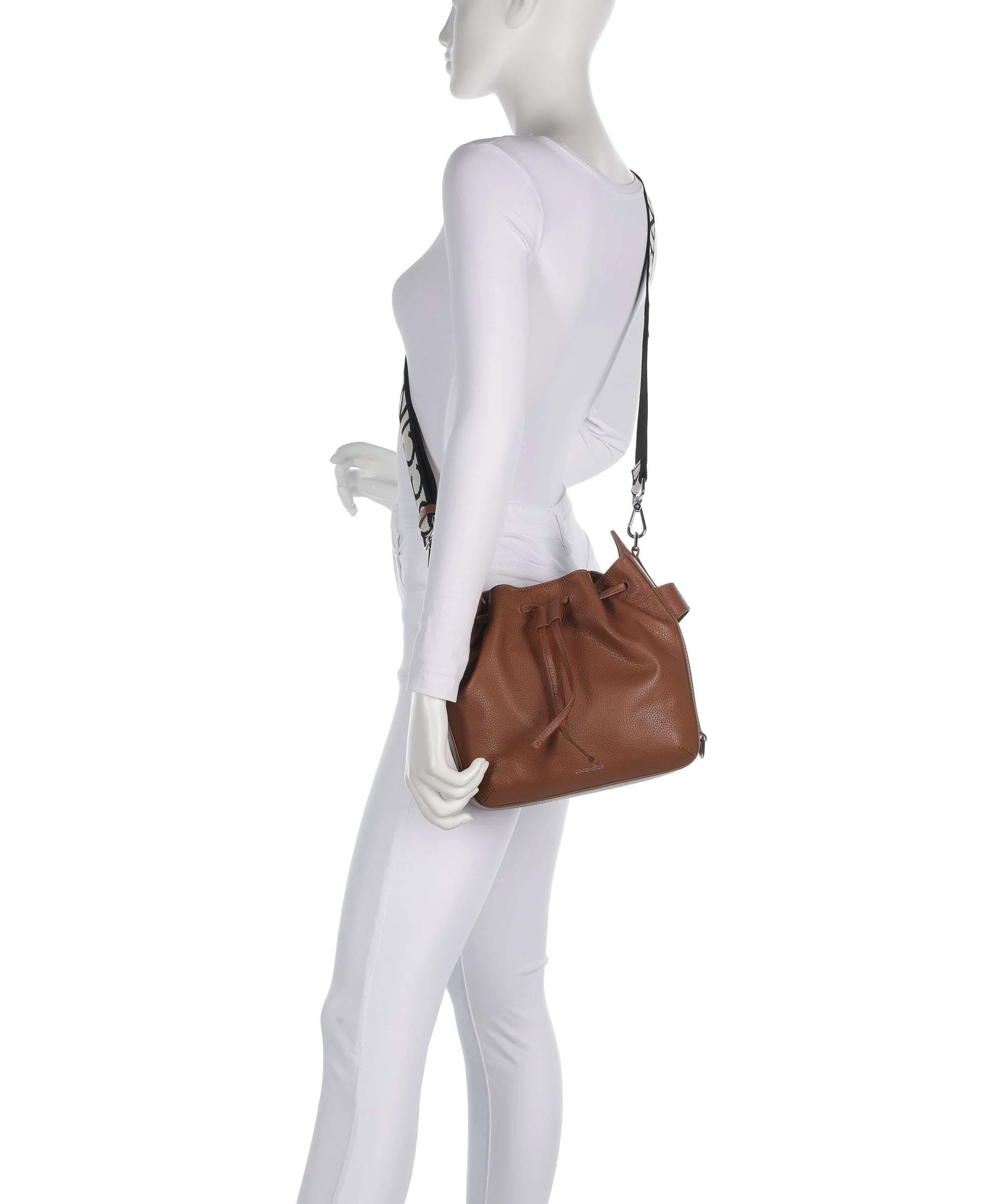 Coccinelle Gretel Ribbon Bucket bag cognac - Image 3