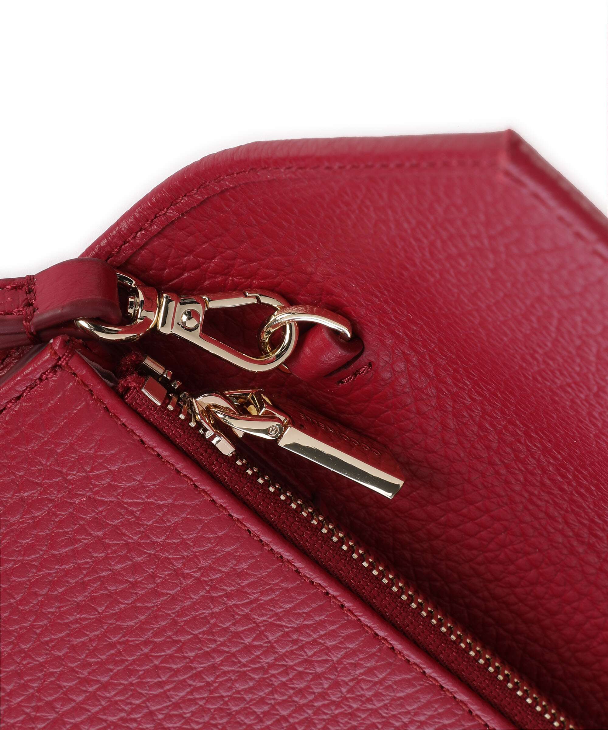 Coccinelle Metallic Soft Wallet sangria - Image 4