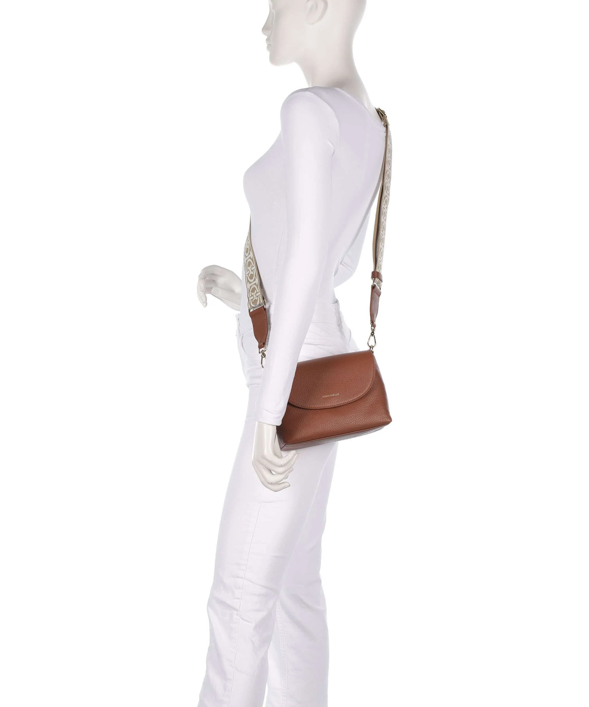 Coccinelle Paulina Crossbody bag cognac - Image 3