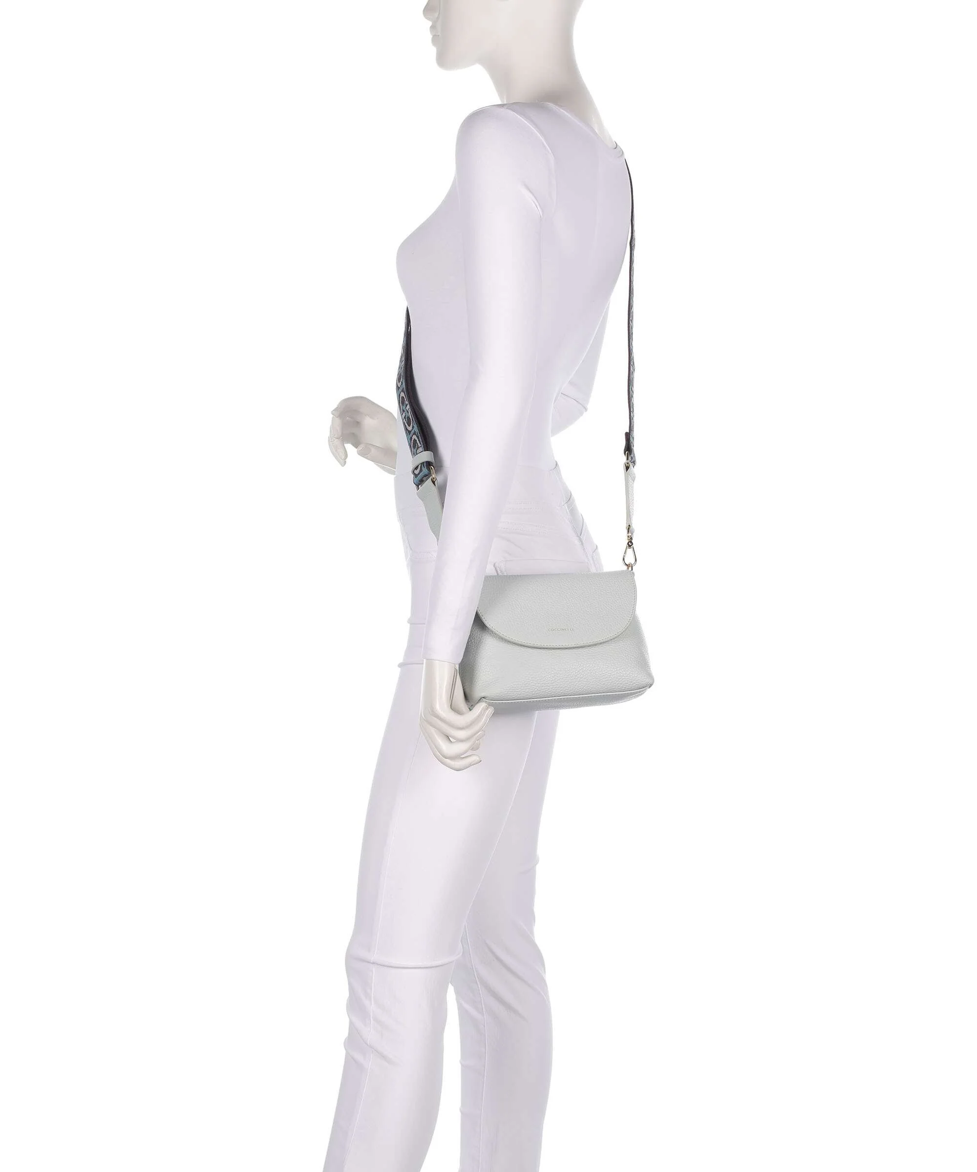 Coccinelle Paulina Crossbody bag snow - Image 3