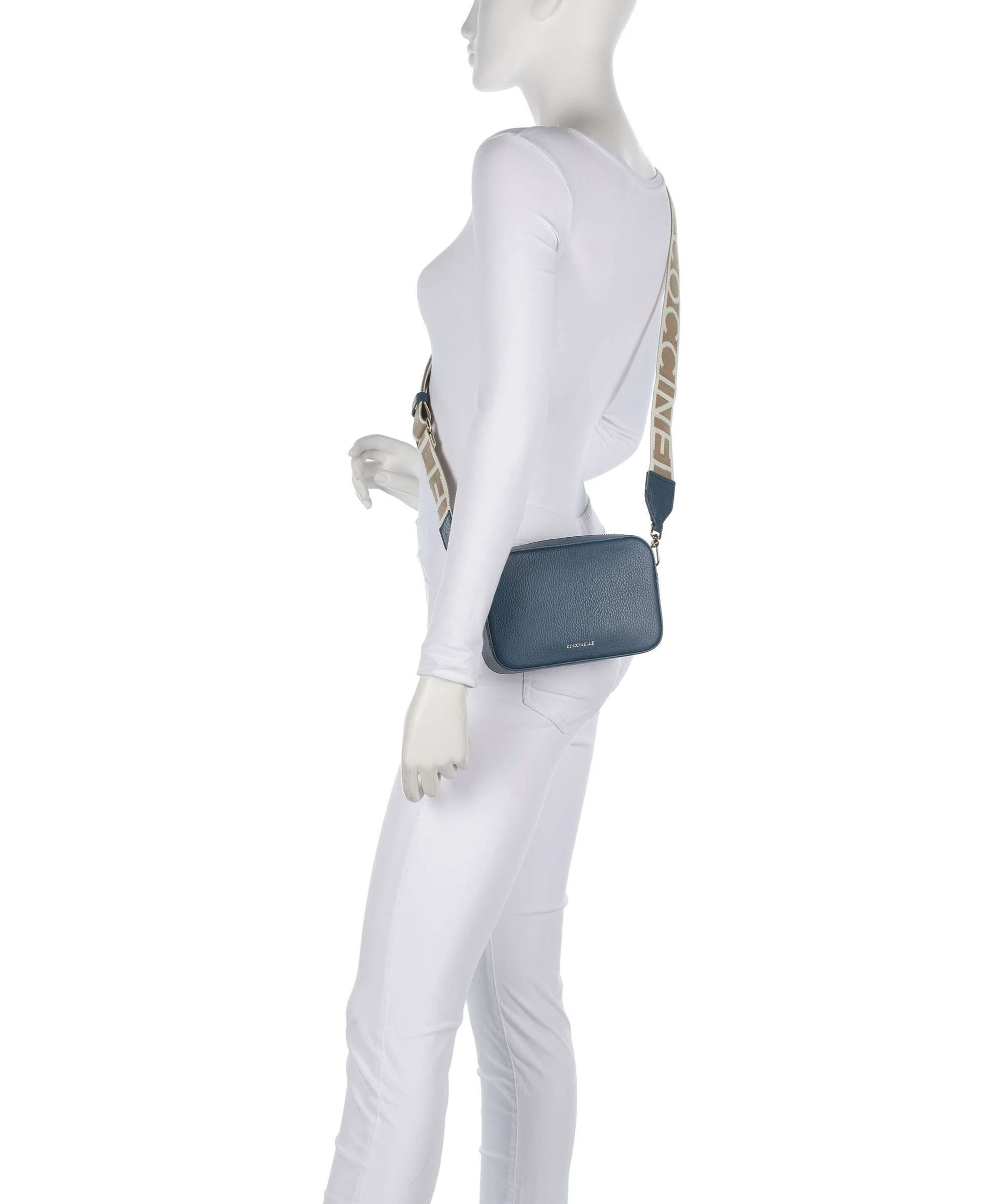 Coccinelle Tebe Crossbody bag deep blue - Image 3