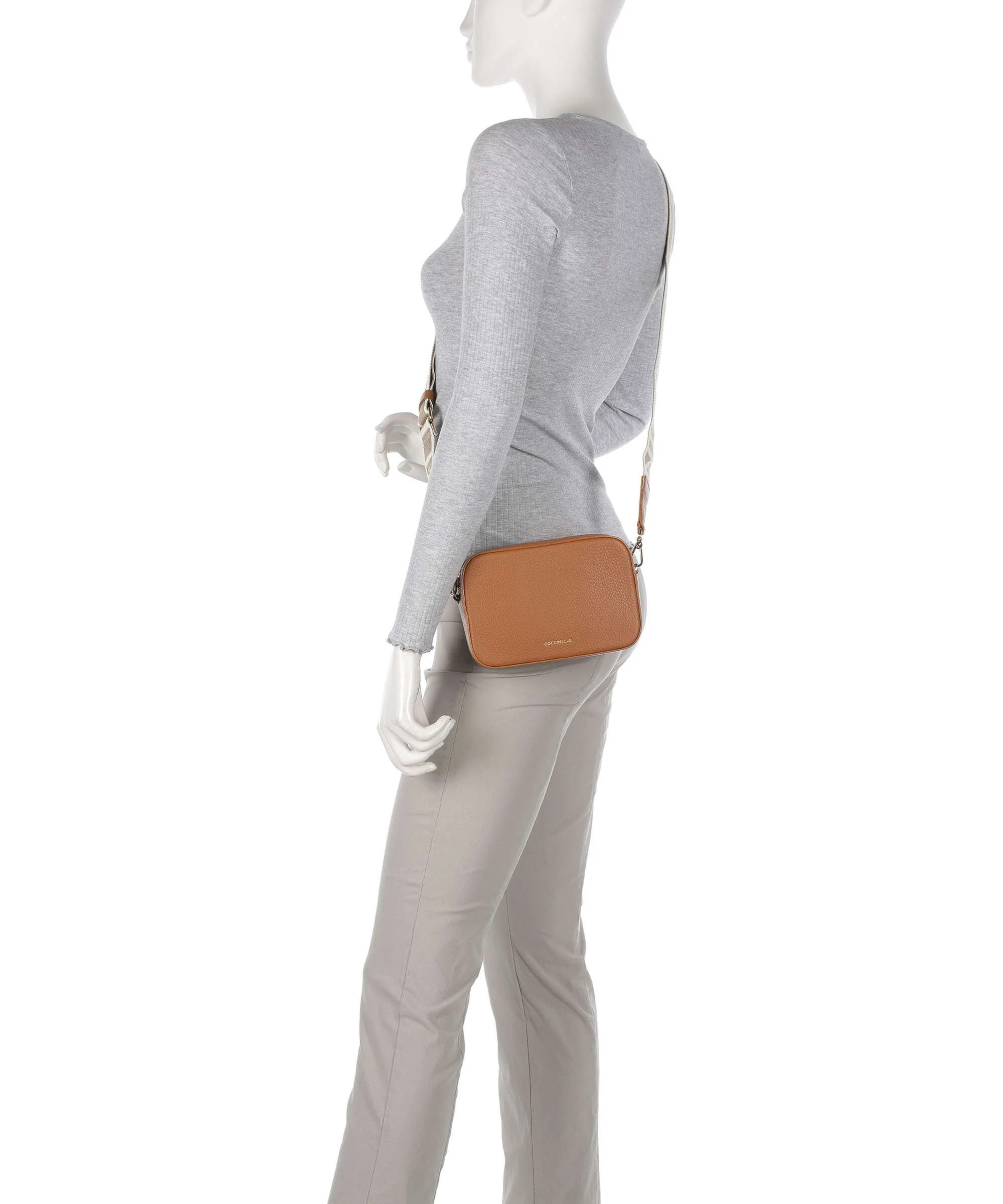 Coccinelle Tebe Crossbody bag cuir - Image 3