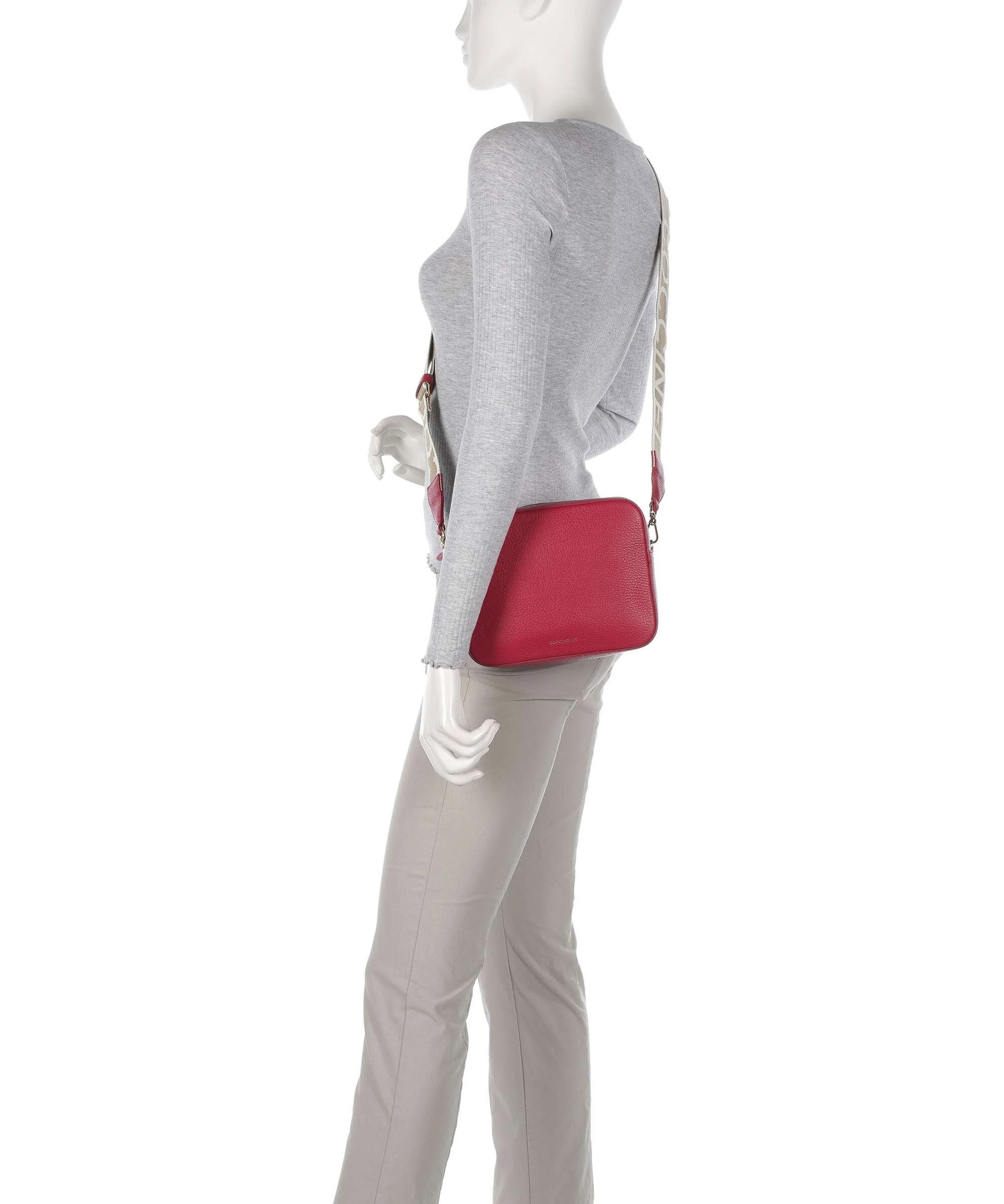 Coccinelle Tebe Crossbody bag sangria - Image 3