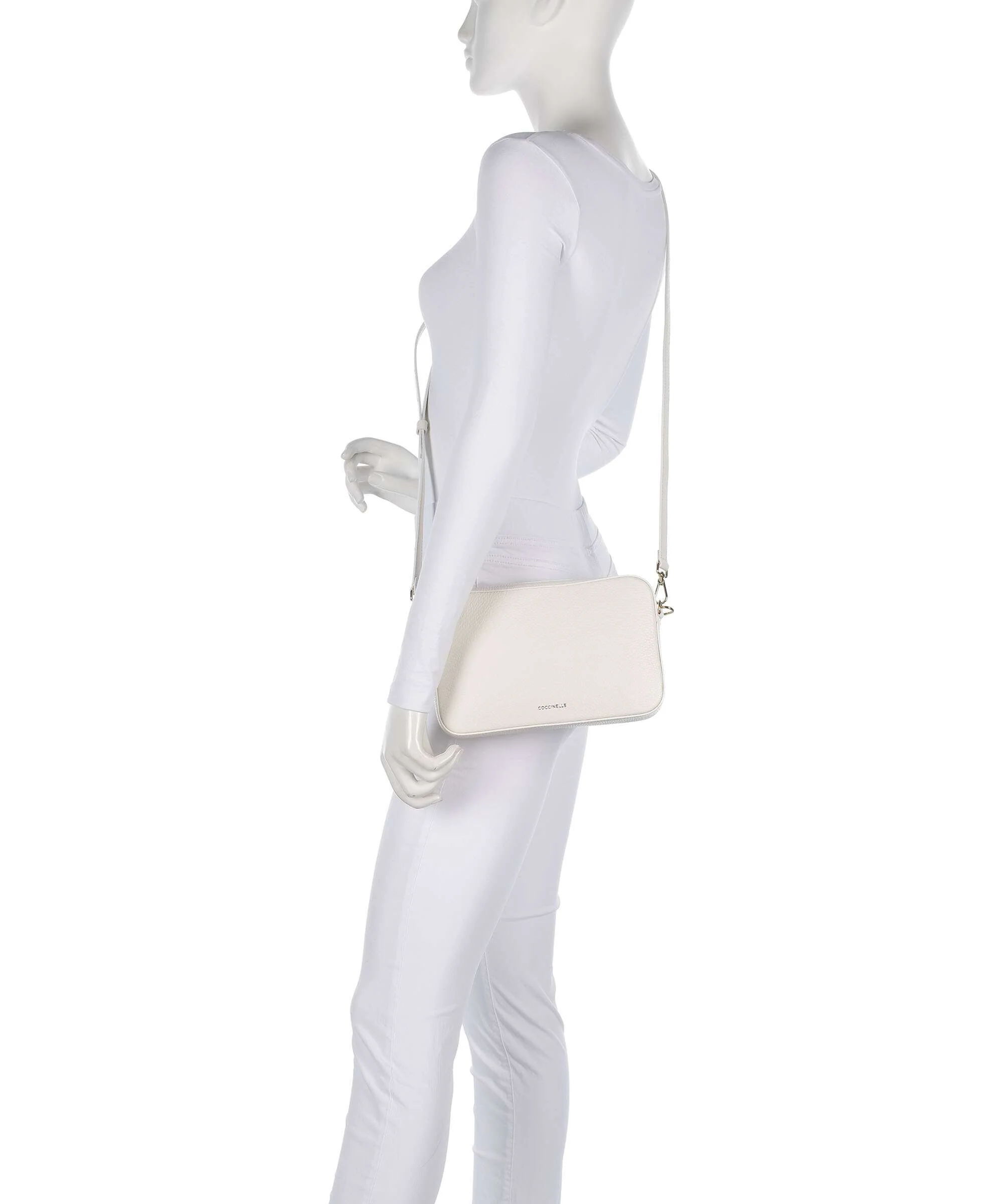 Coccinelle Tebe Shoulder bag pearl - Image 4