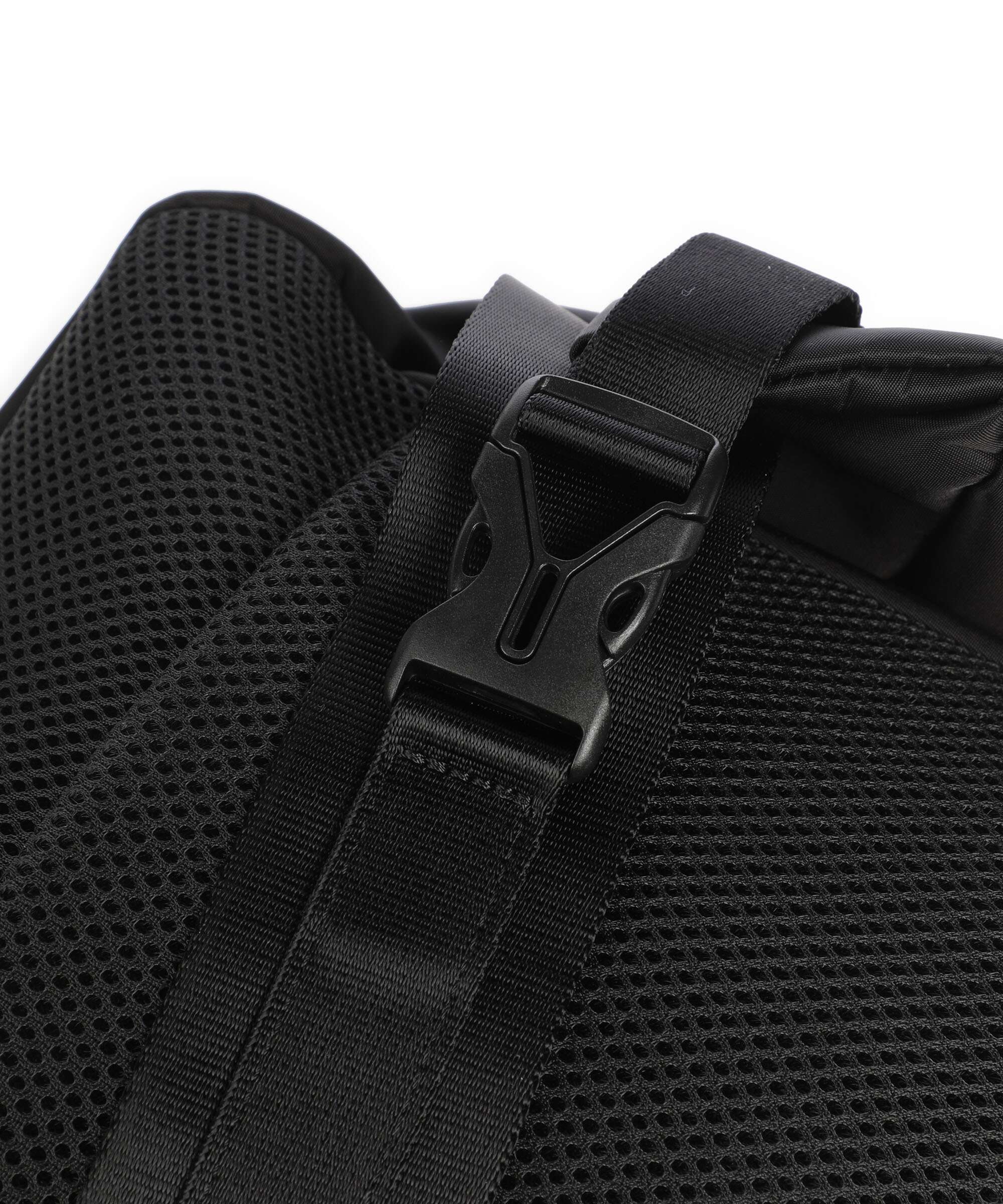 Côte&Ciel Isarau L Sling bag black - Image 5