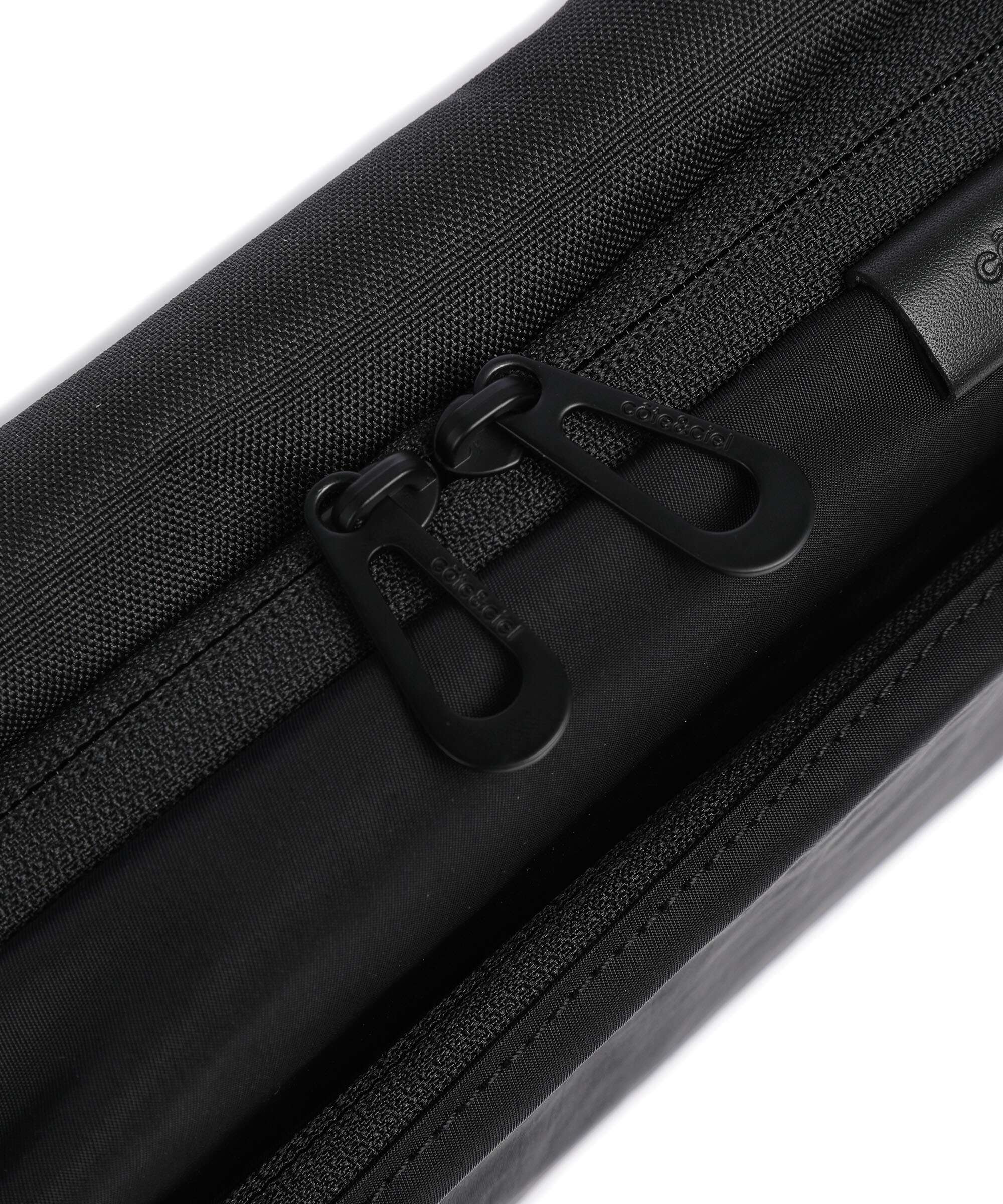 Côte&Ciel Isarau S Belt bag black - Image 5