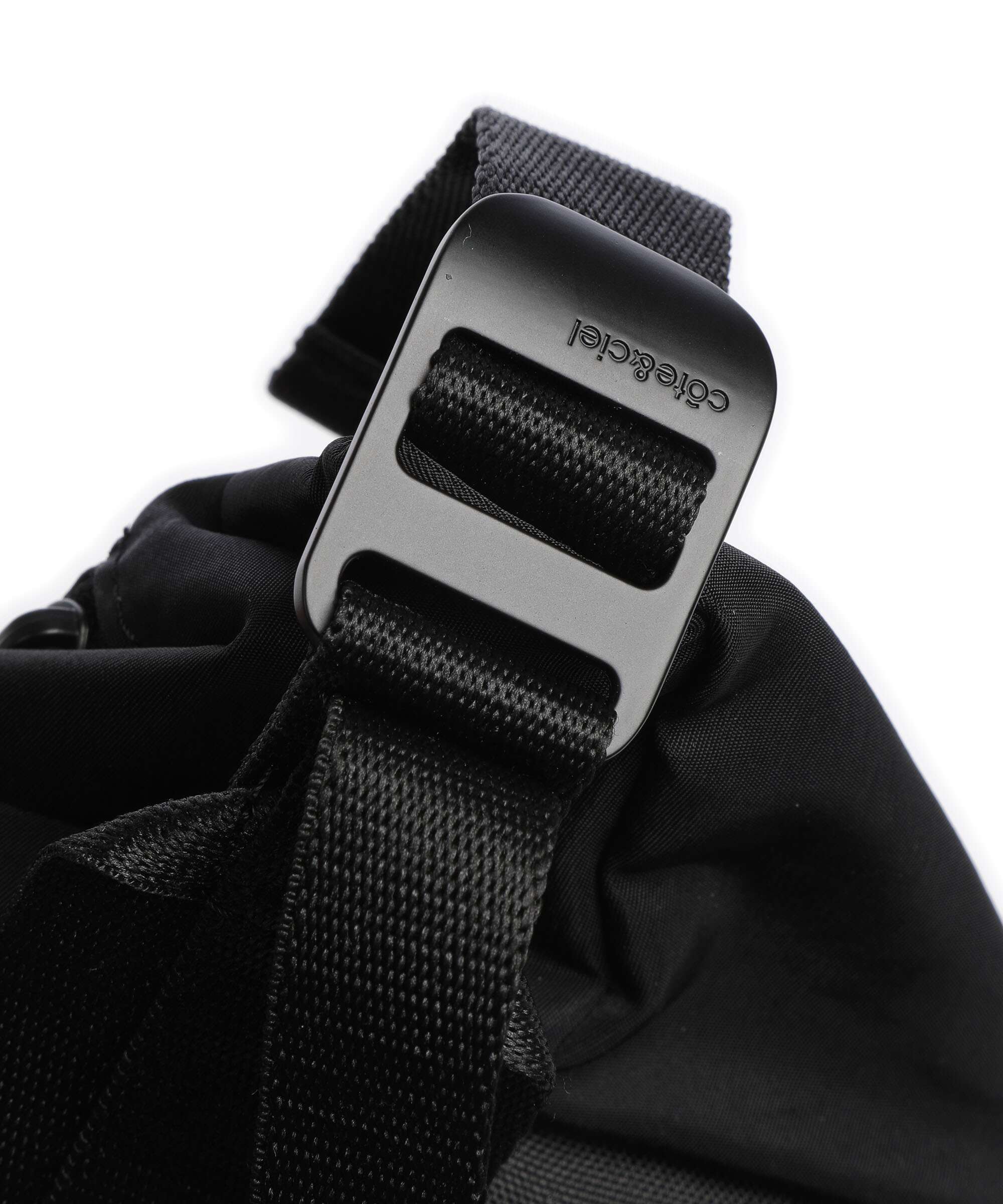 Côte&Ciel Isarau S Belt bag black - Image 6