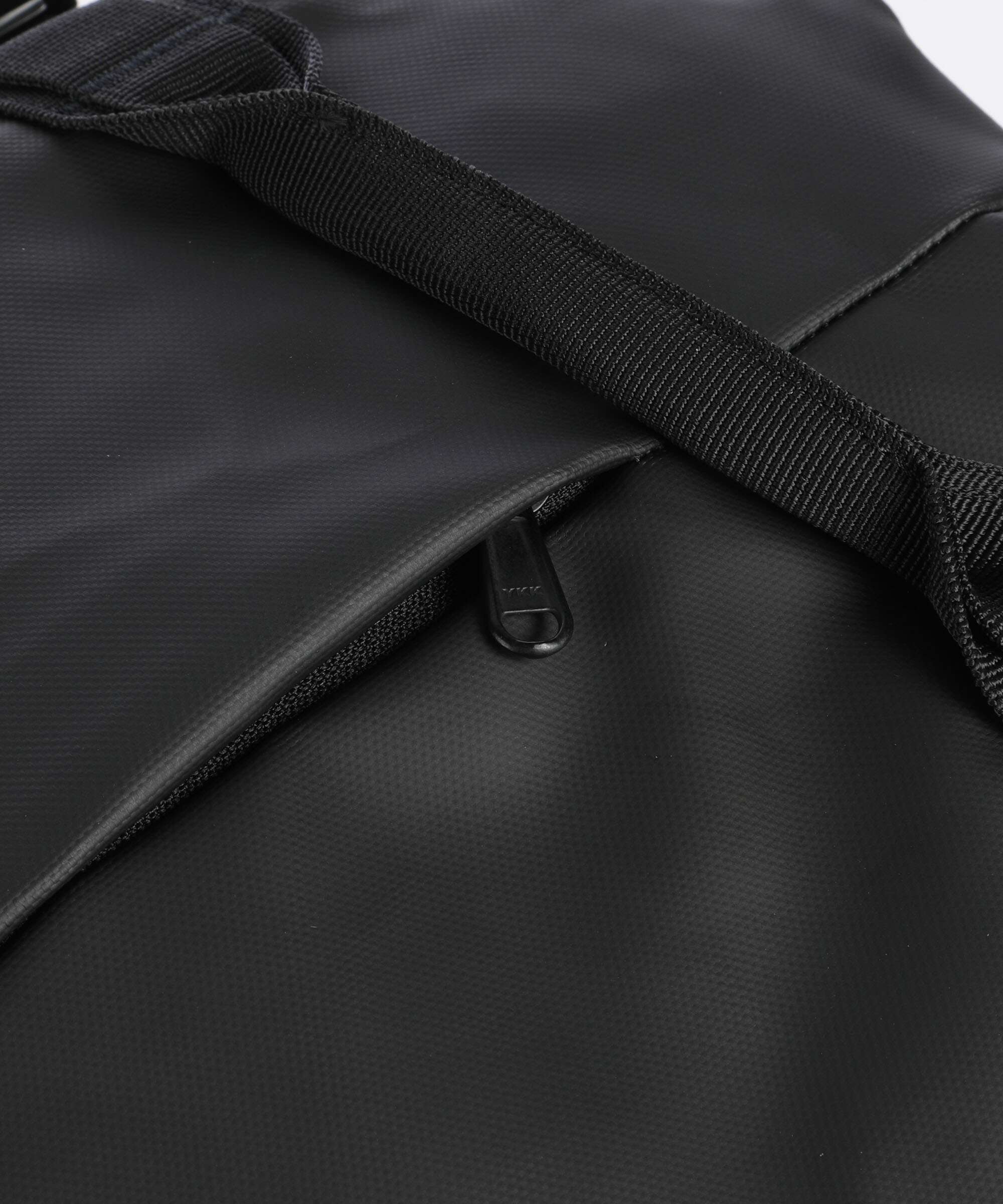 Db Essential 40 Backpack black out - Image 4