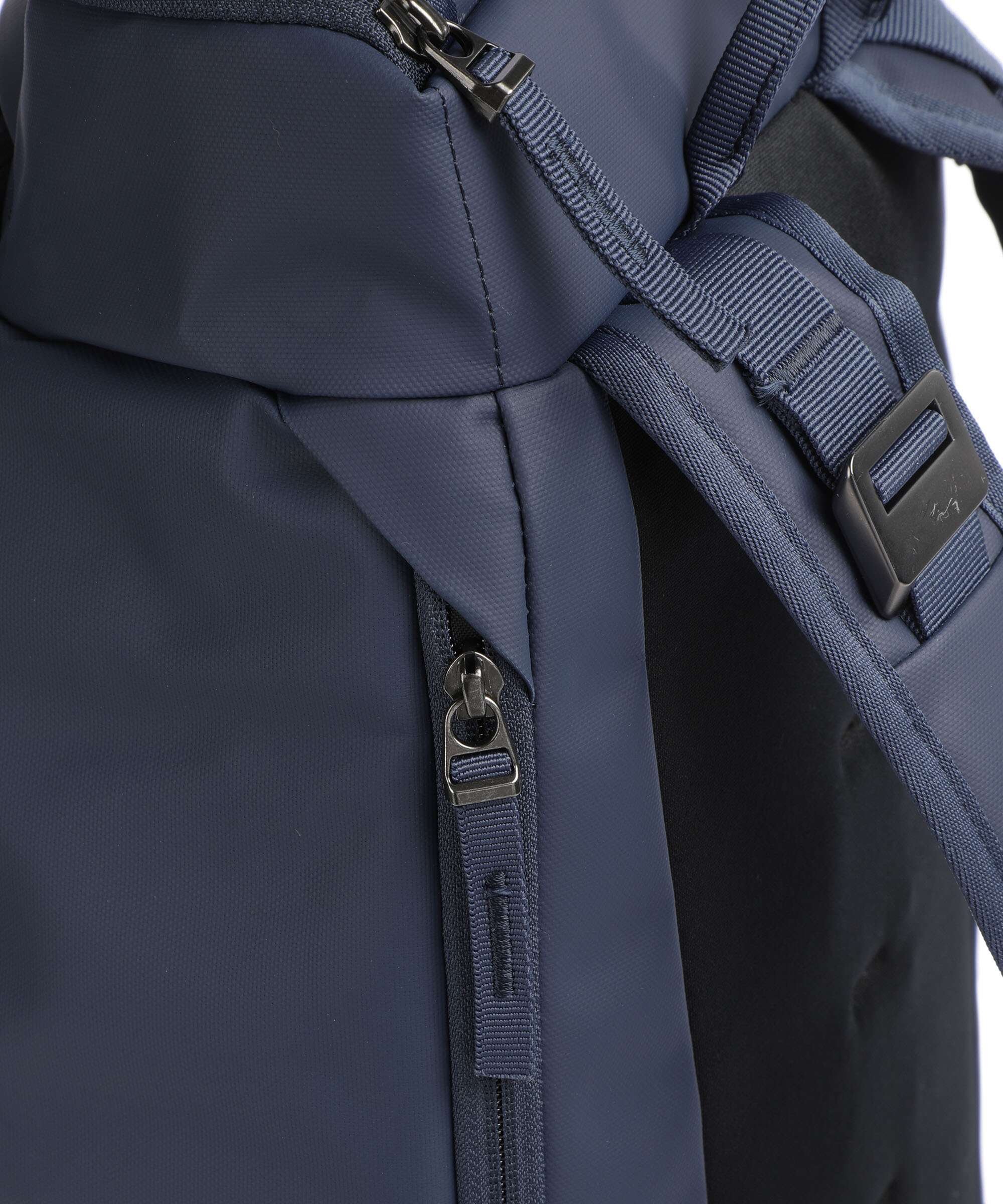 Db Hugger 25 Backpack blue hour - Image 4