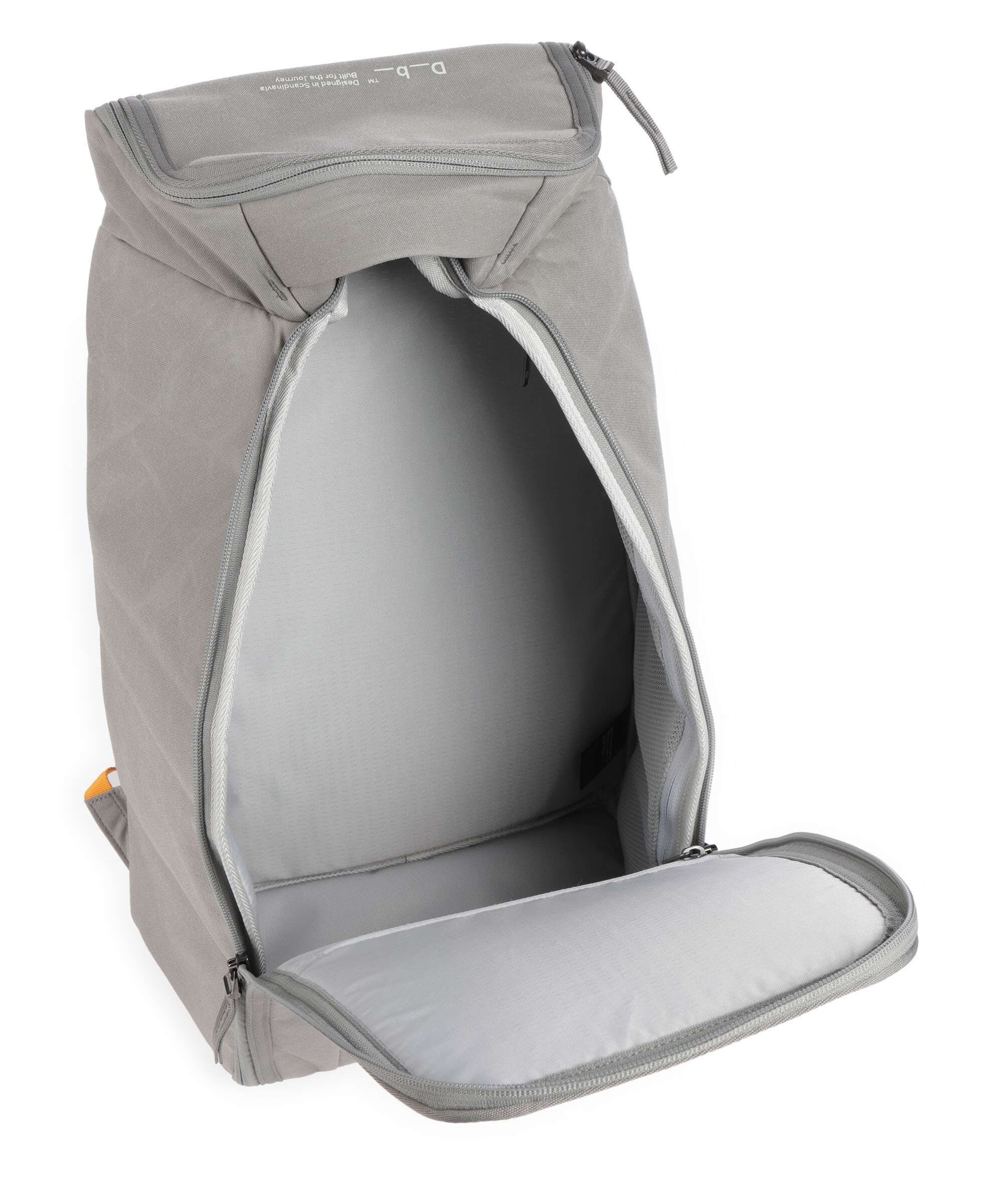 Db Hugger 30 Backpack sand grey - Image 6